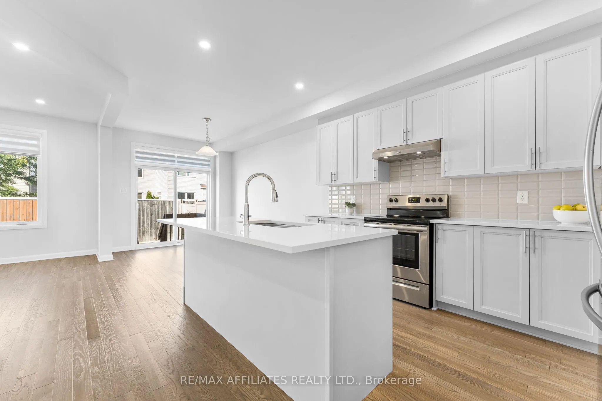 140 Shallow Pond Place
