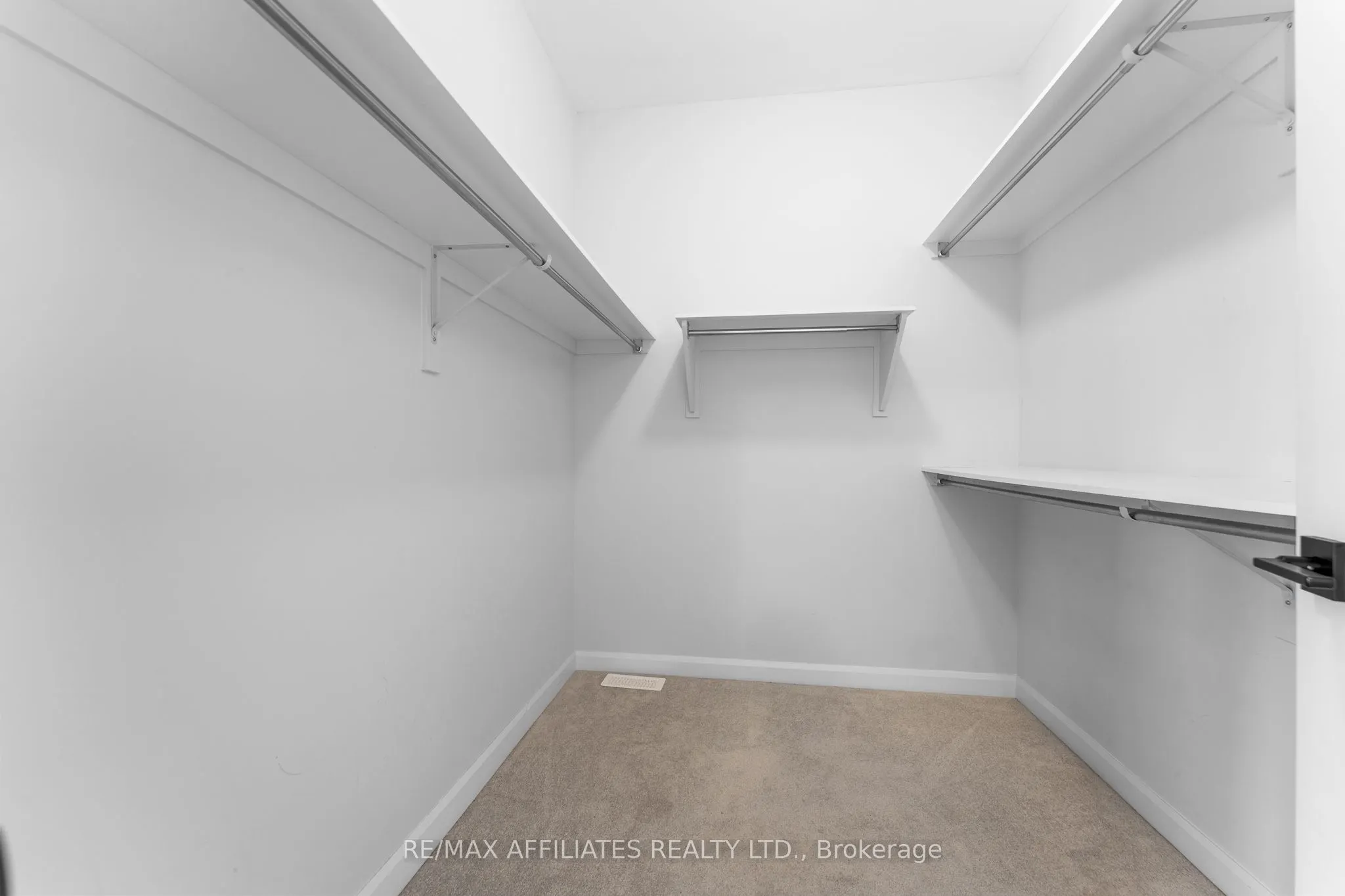 140 Shallow Pond Place
