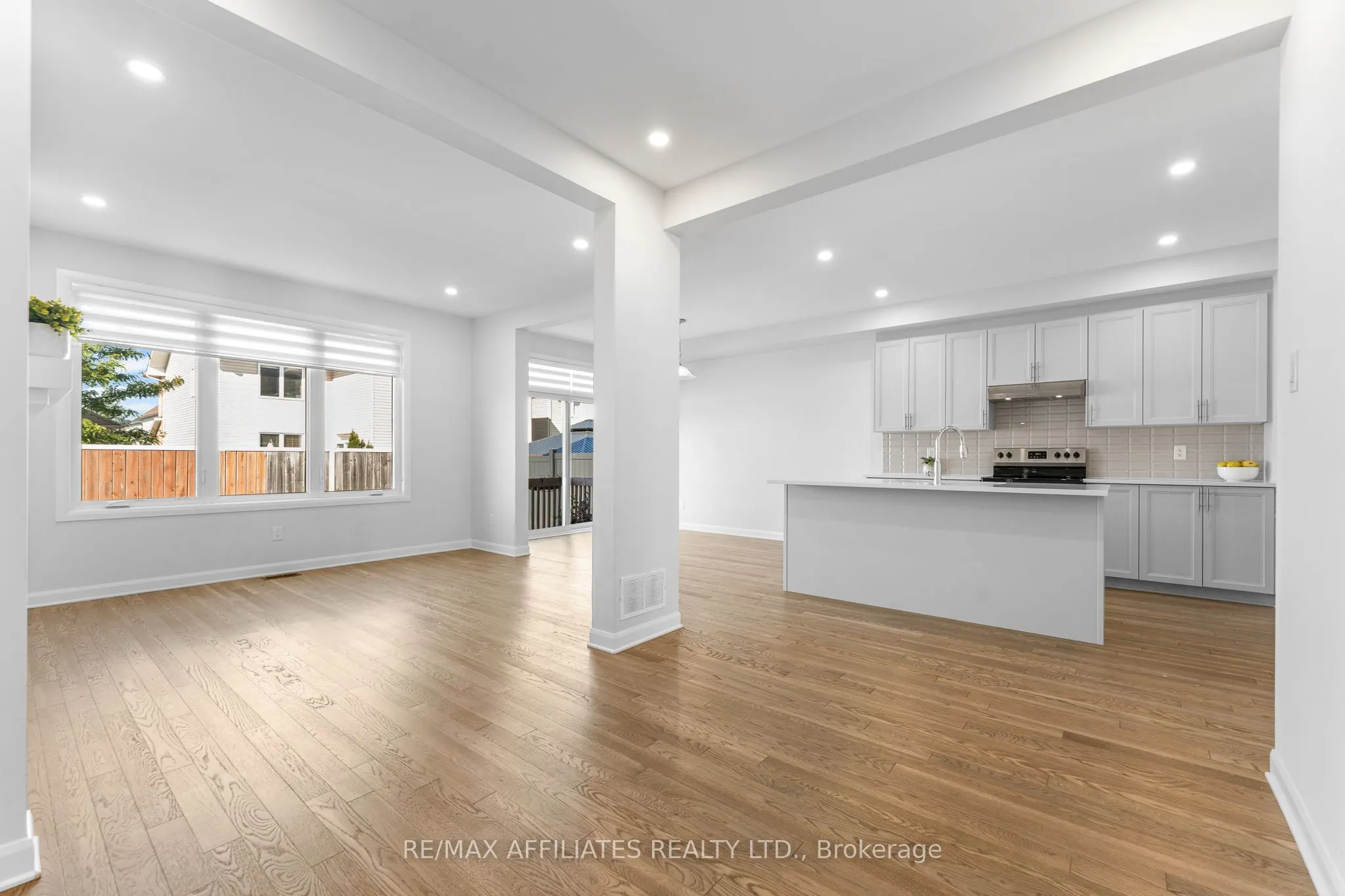 140 Shallow Pond Place