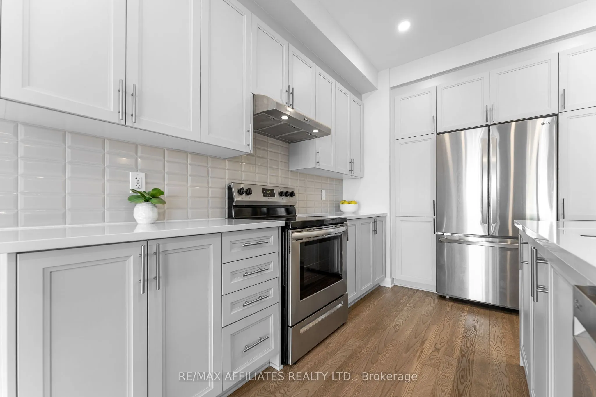 140 Shallow Pond Place