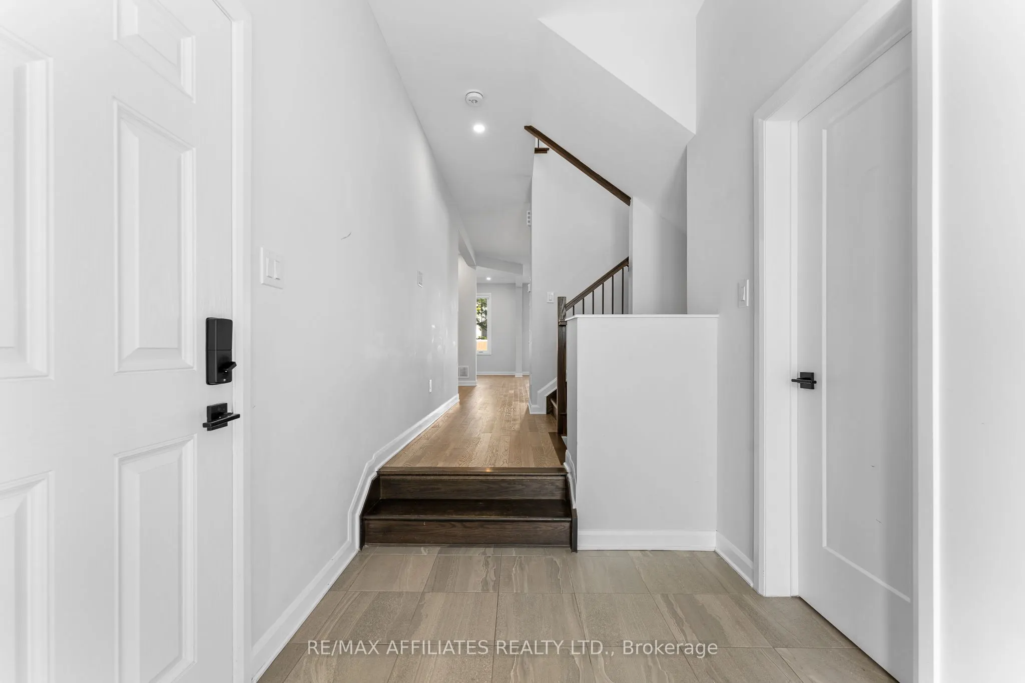 140 Shallow Pond Place