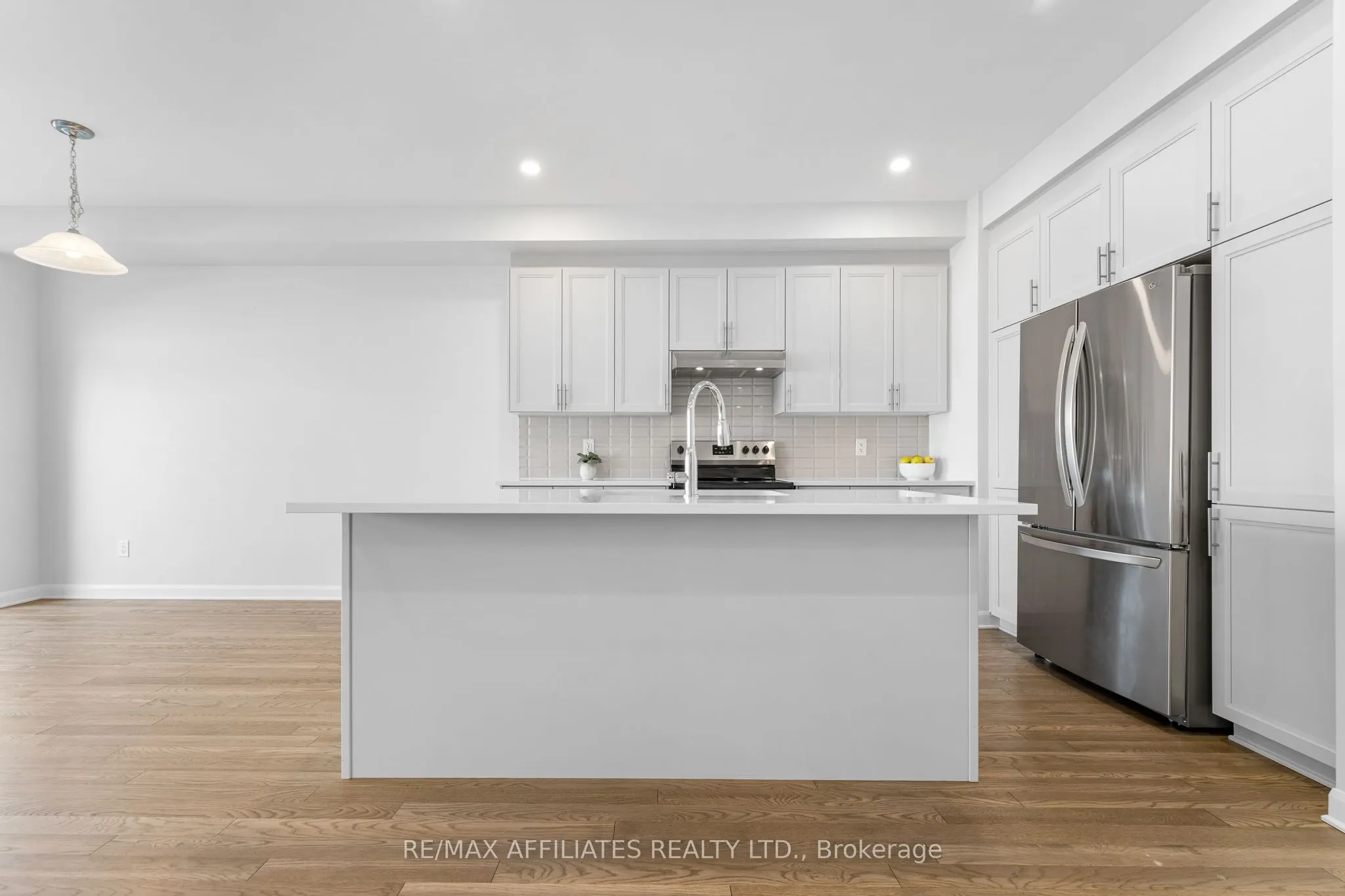 140 Shallow Pond Place