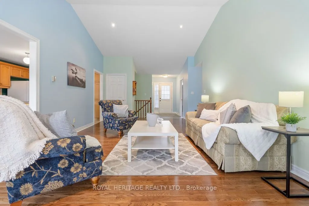 19 Thrushwood Trail