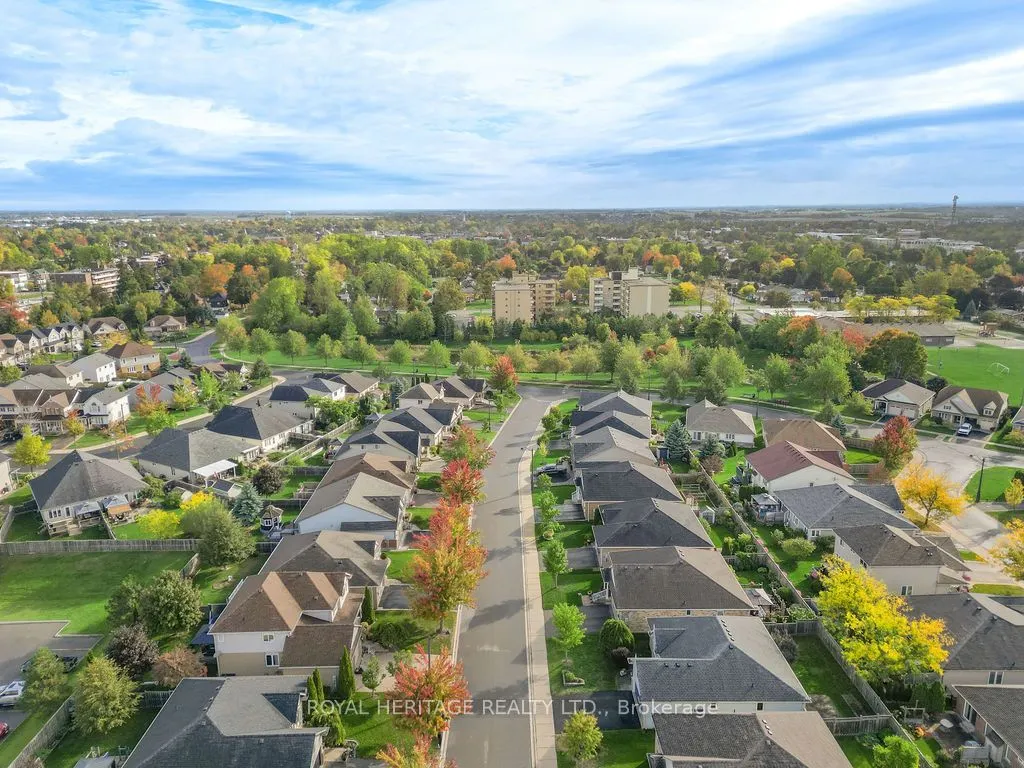 19 Thrushwood Trail