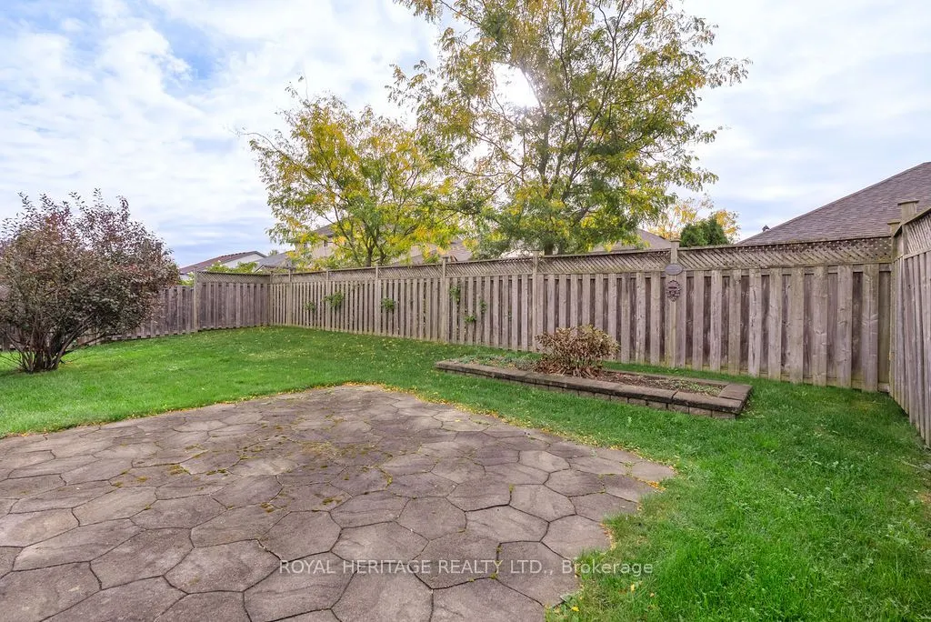 19 Thrushwood Trail
