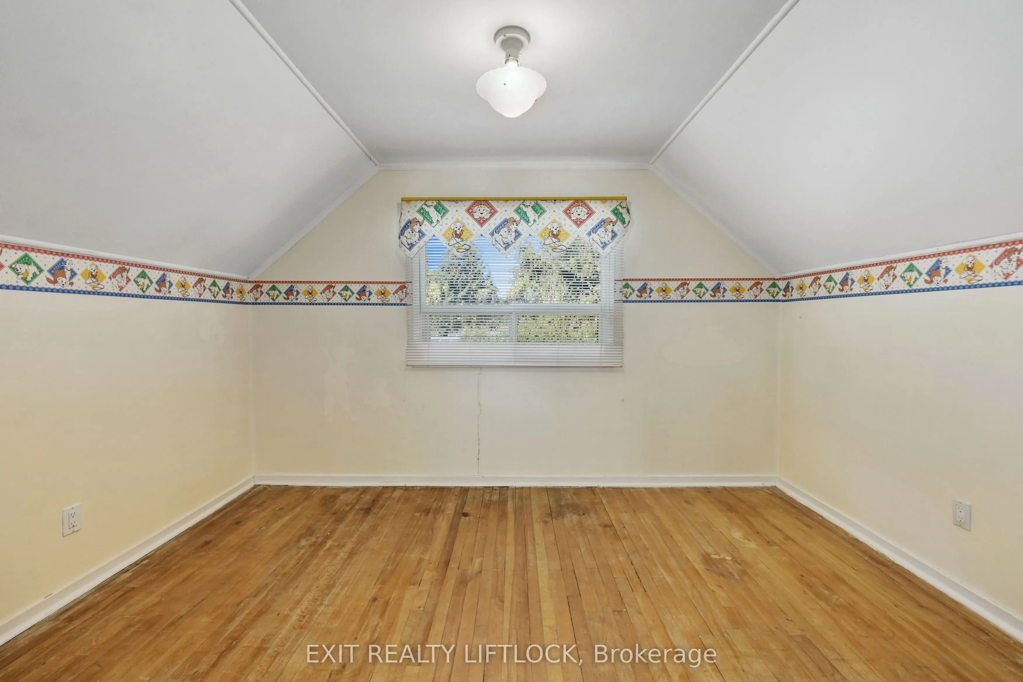 219 Burnham Street