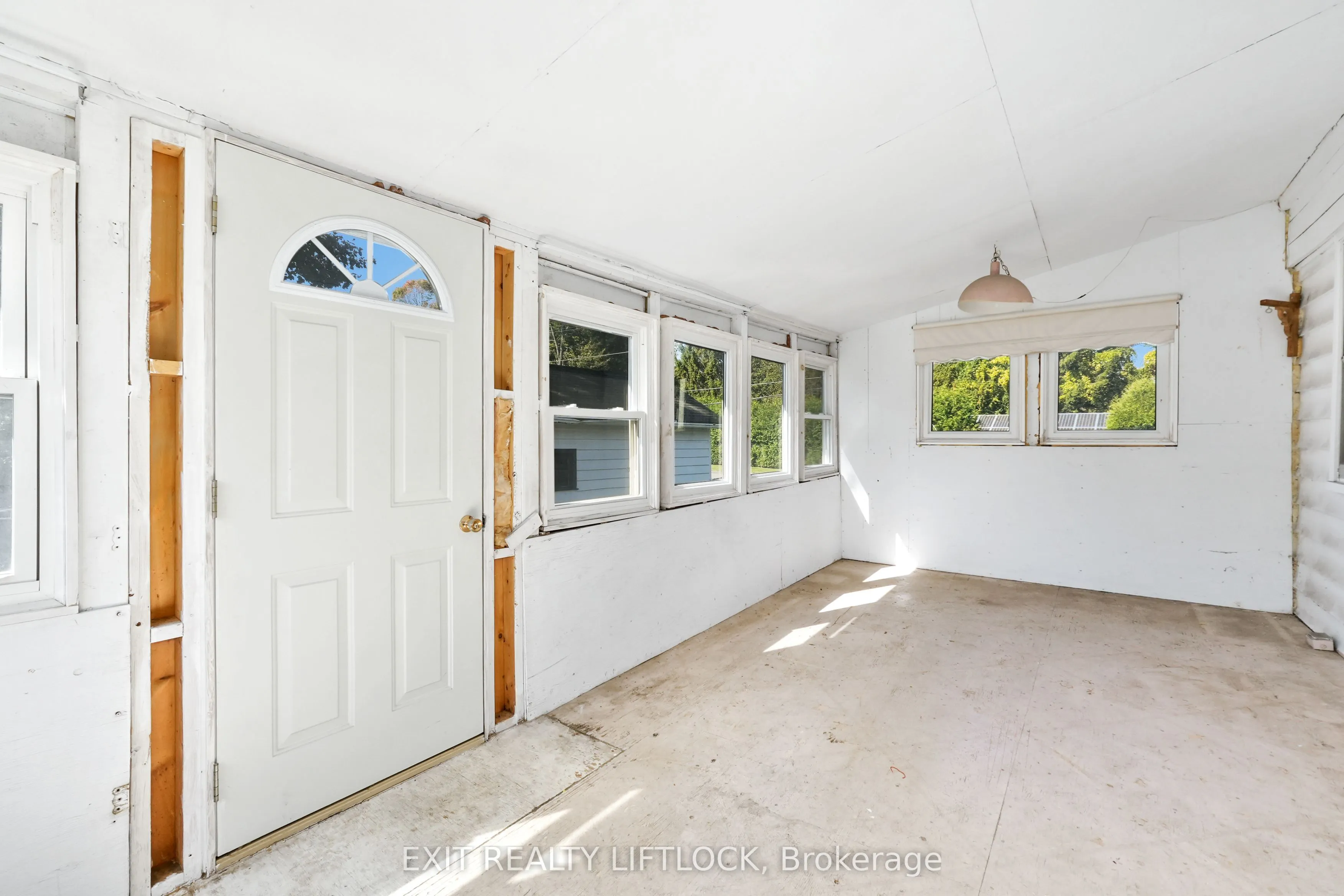 219 Burnham Street