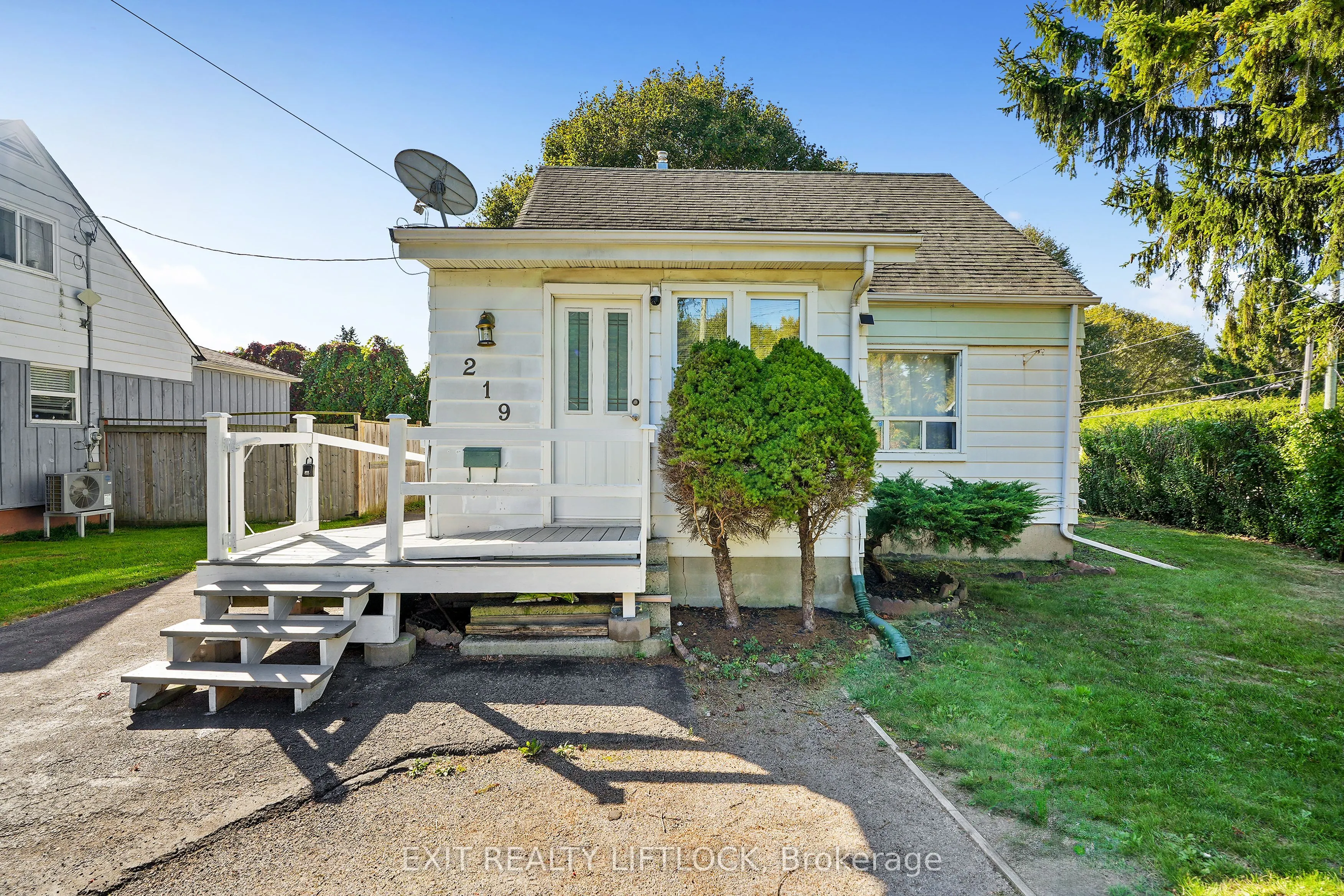 219 Burnham Street
