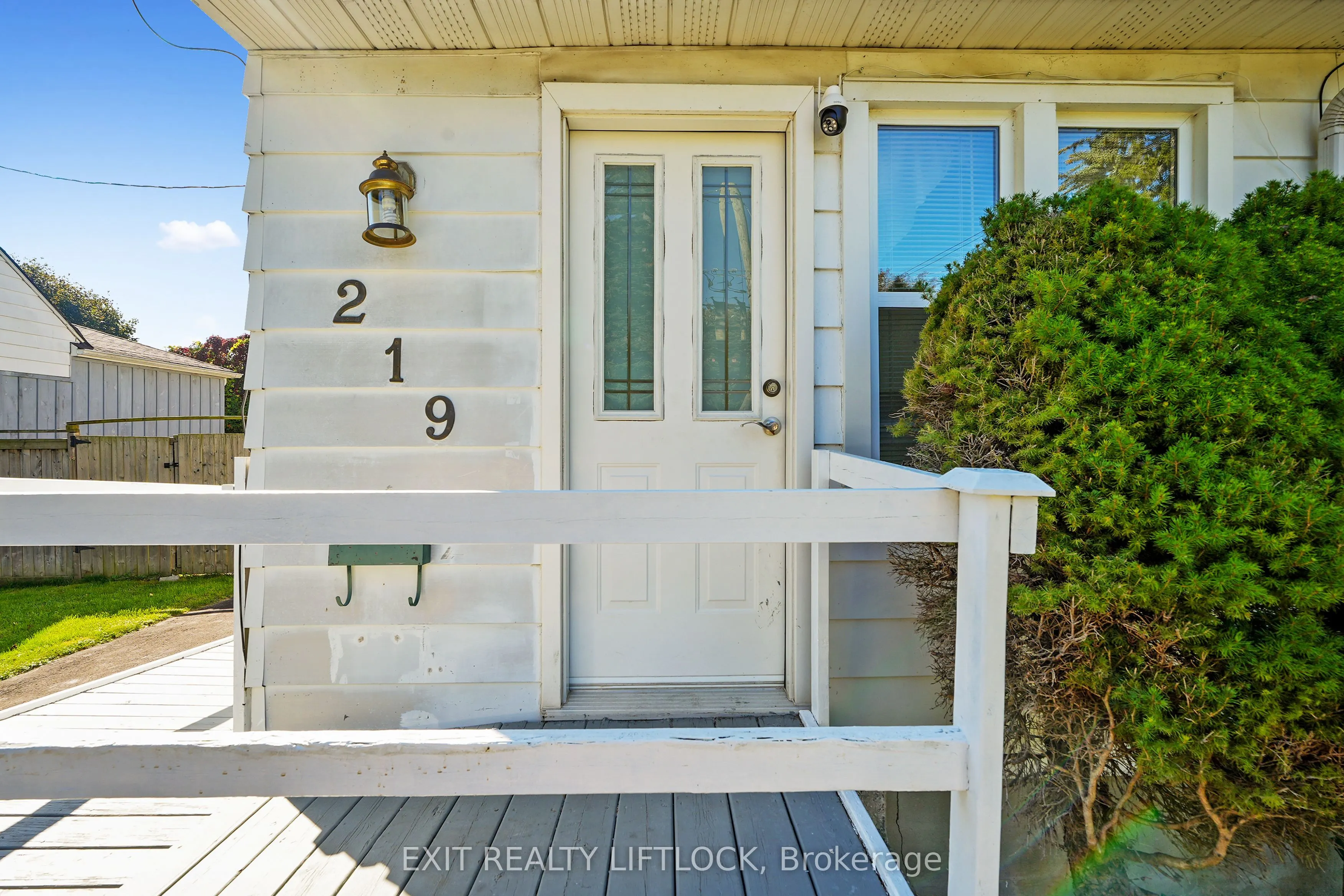219 Burnham Street