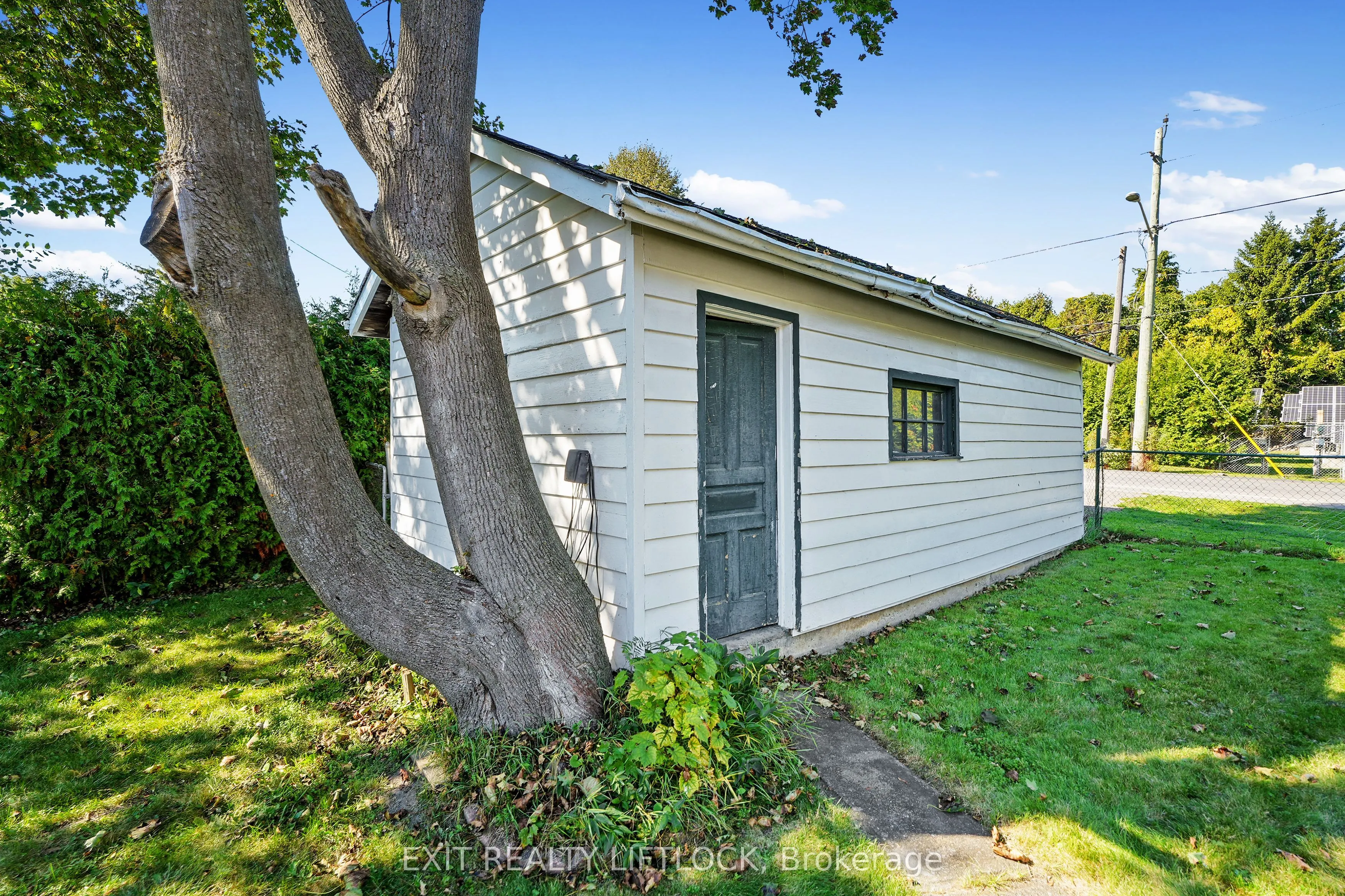 219 Burnham Street