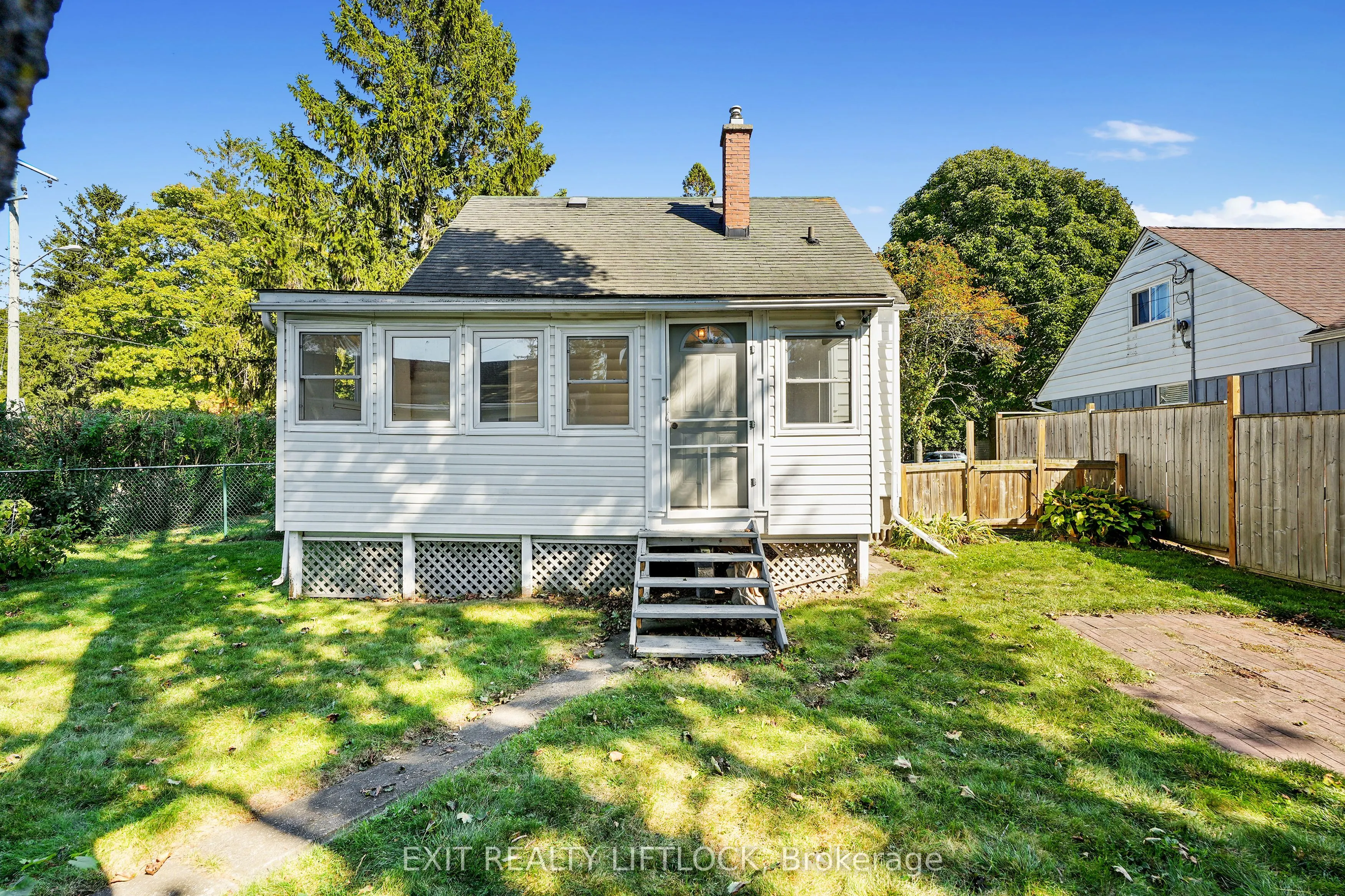 219 Burnham Street