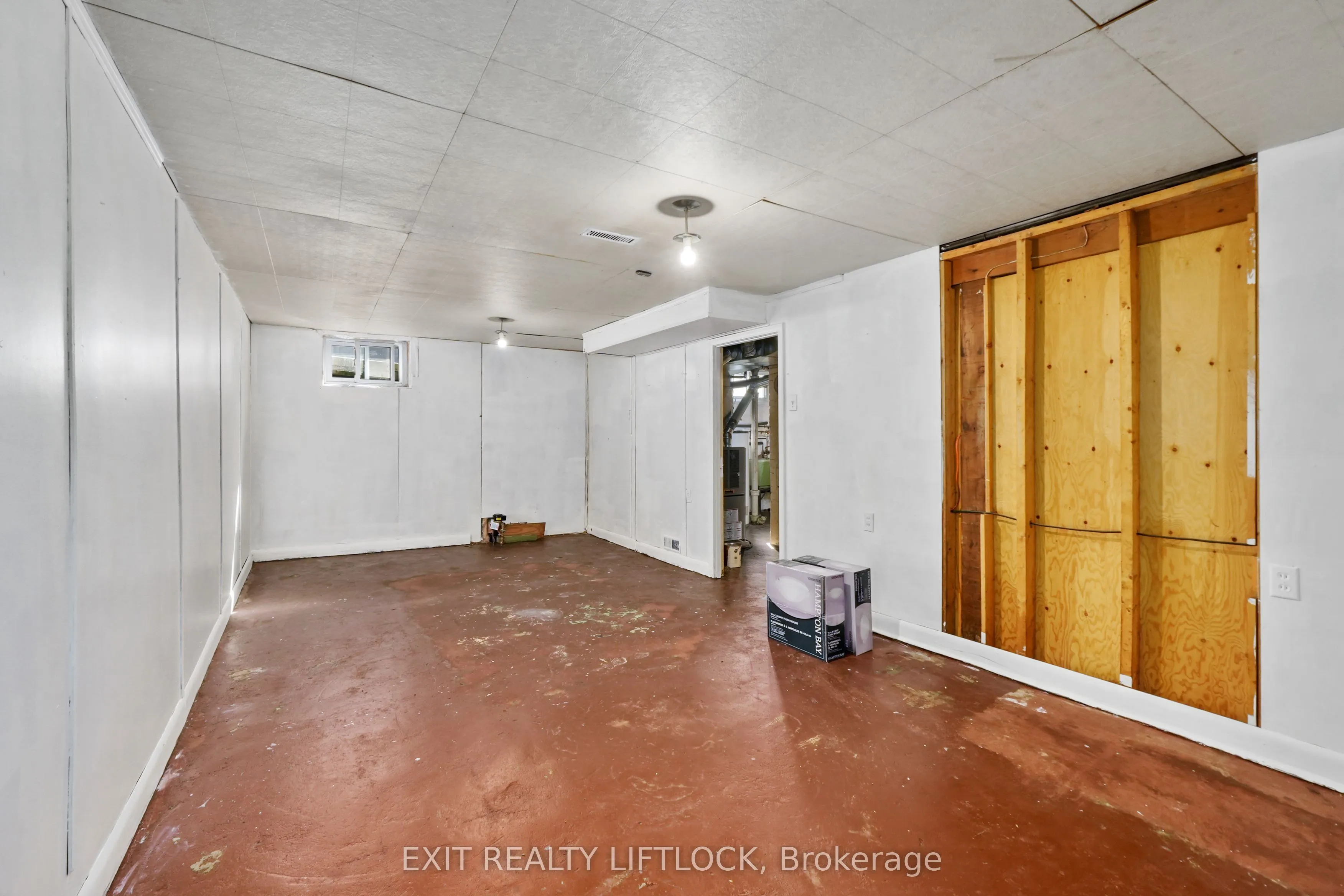 219 Burnham Street