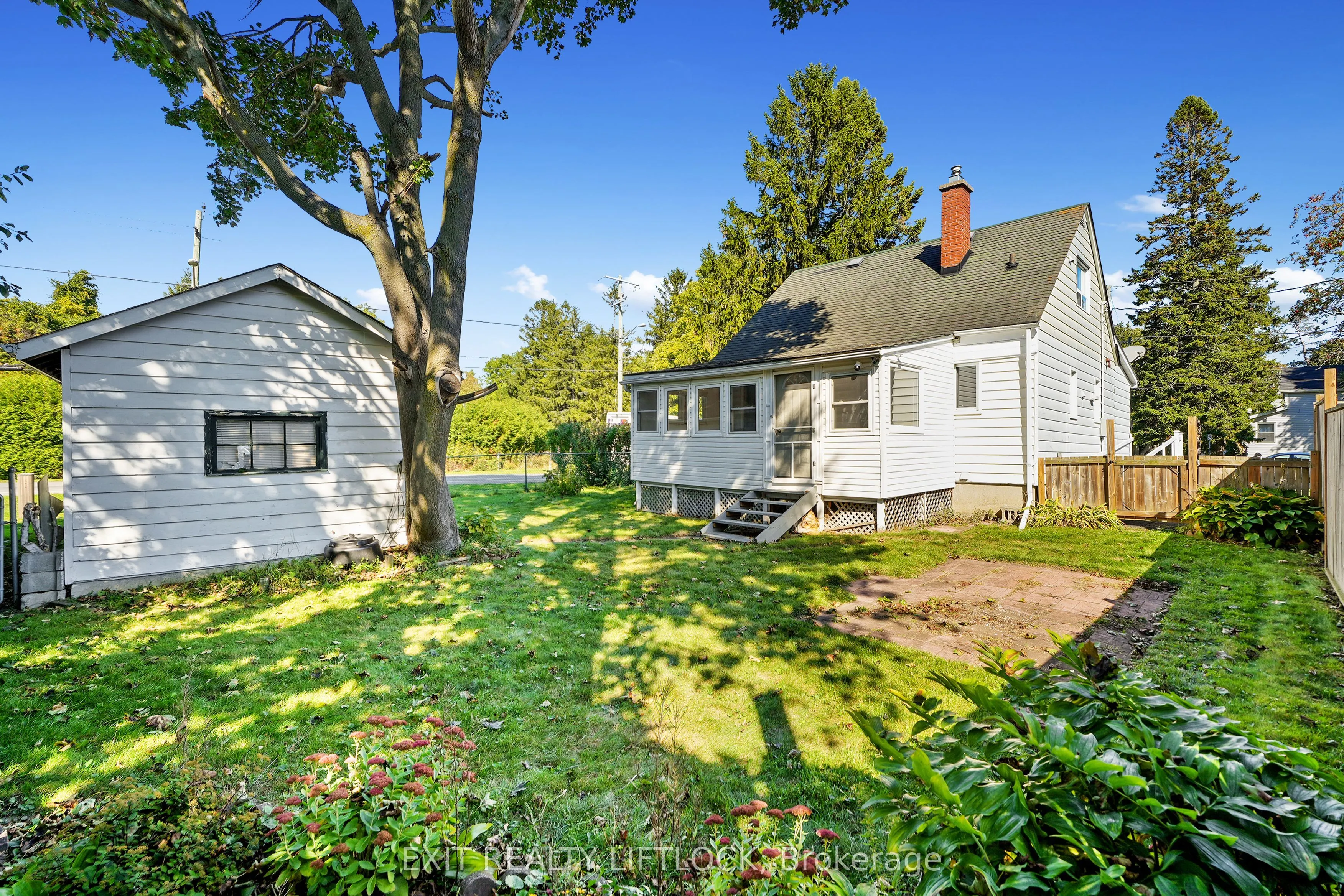219 Burnham Street