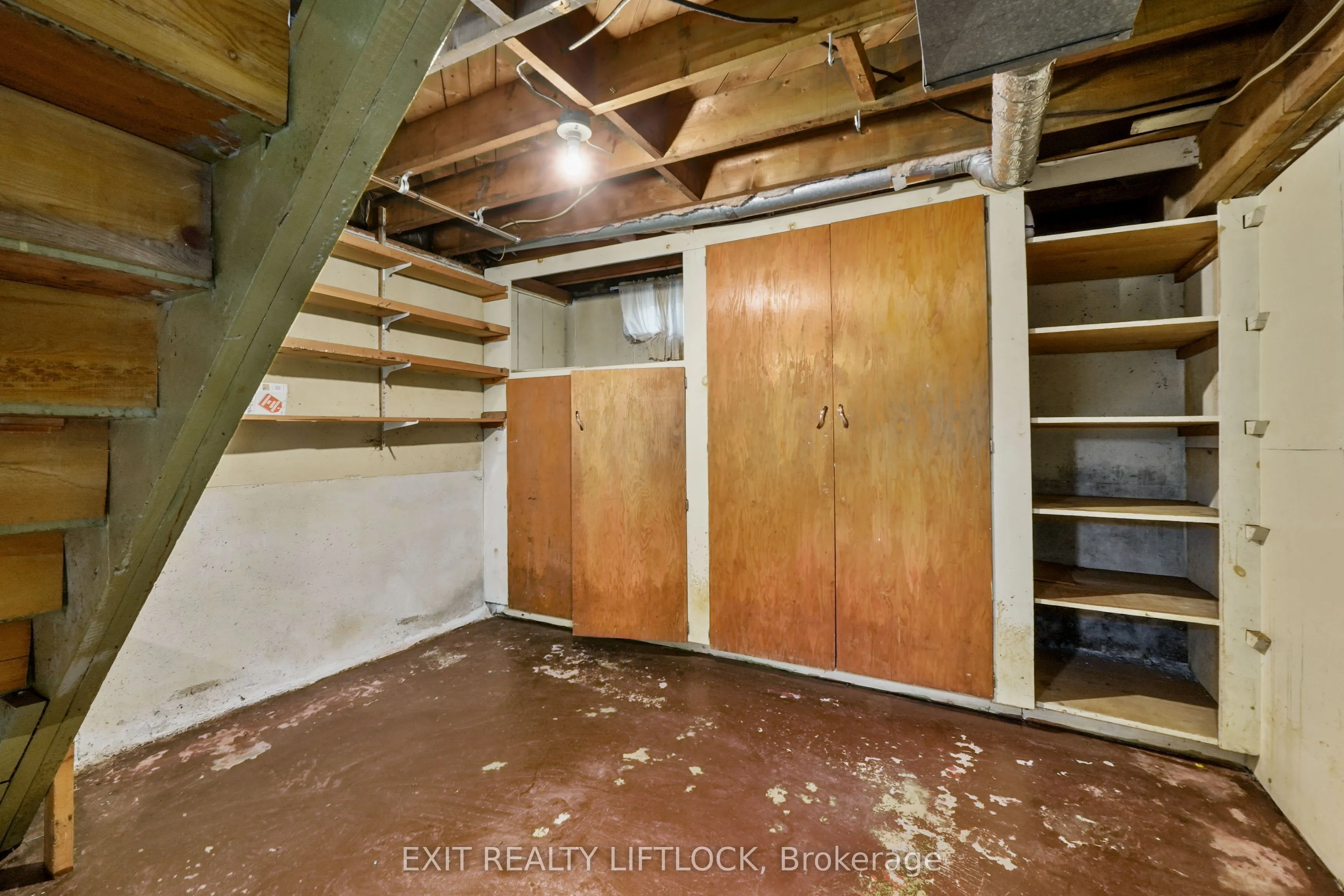 219 Burnham Street
