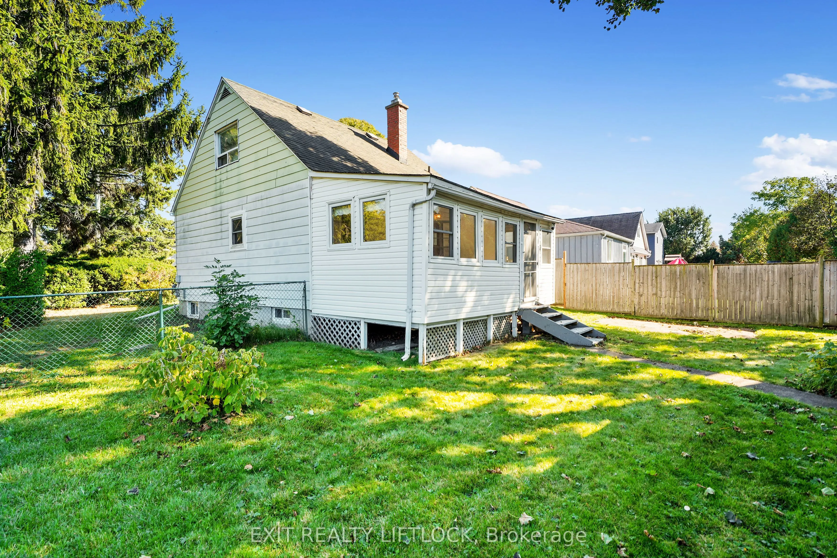 219 Burnham Street