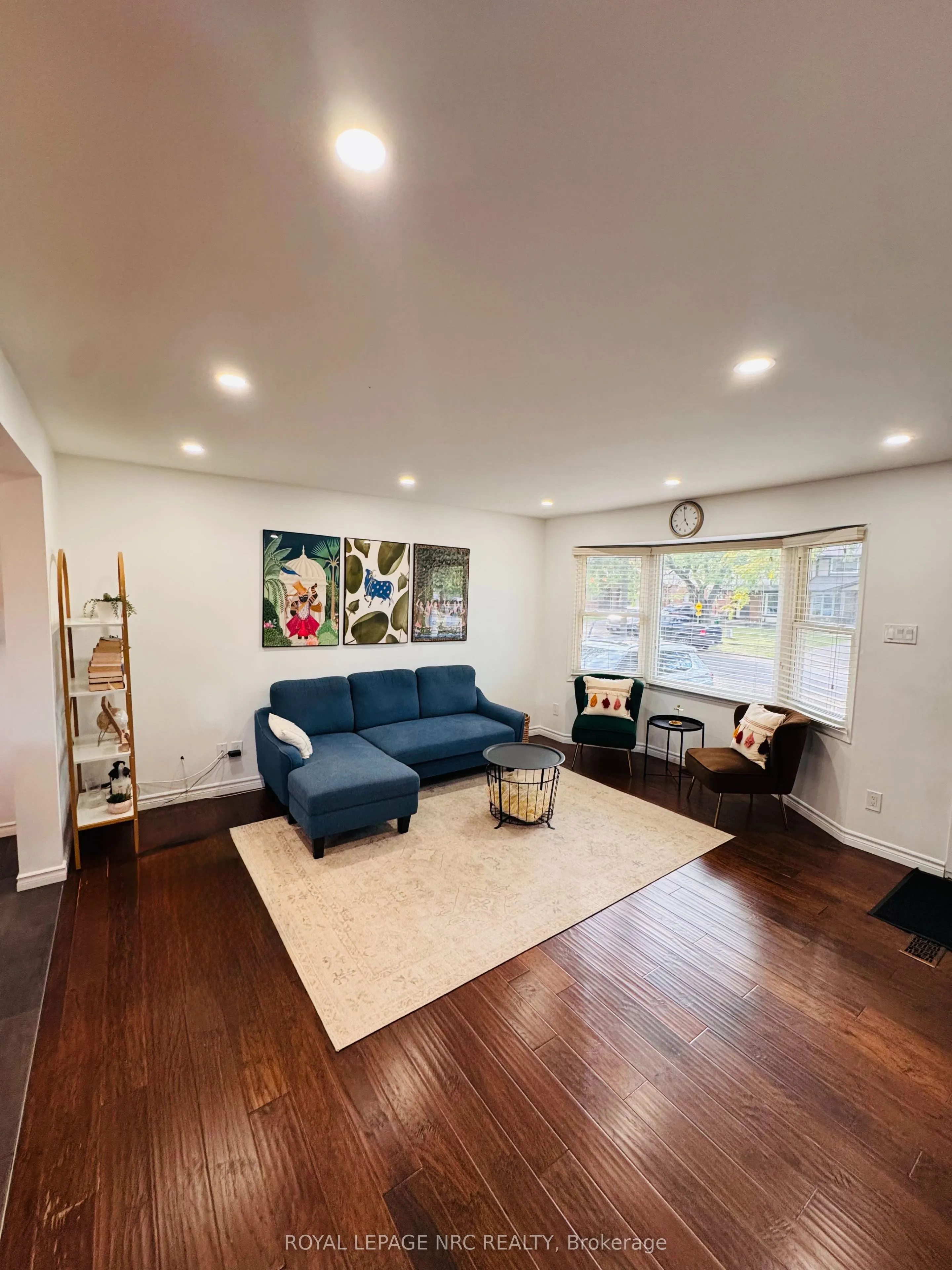 38 Lafayette Drive