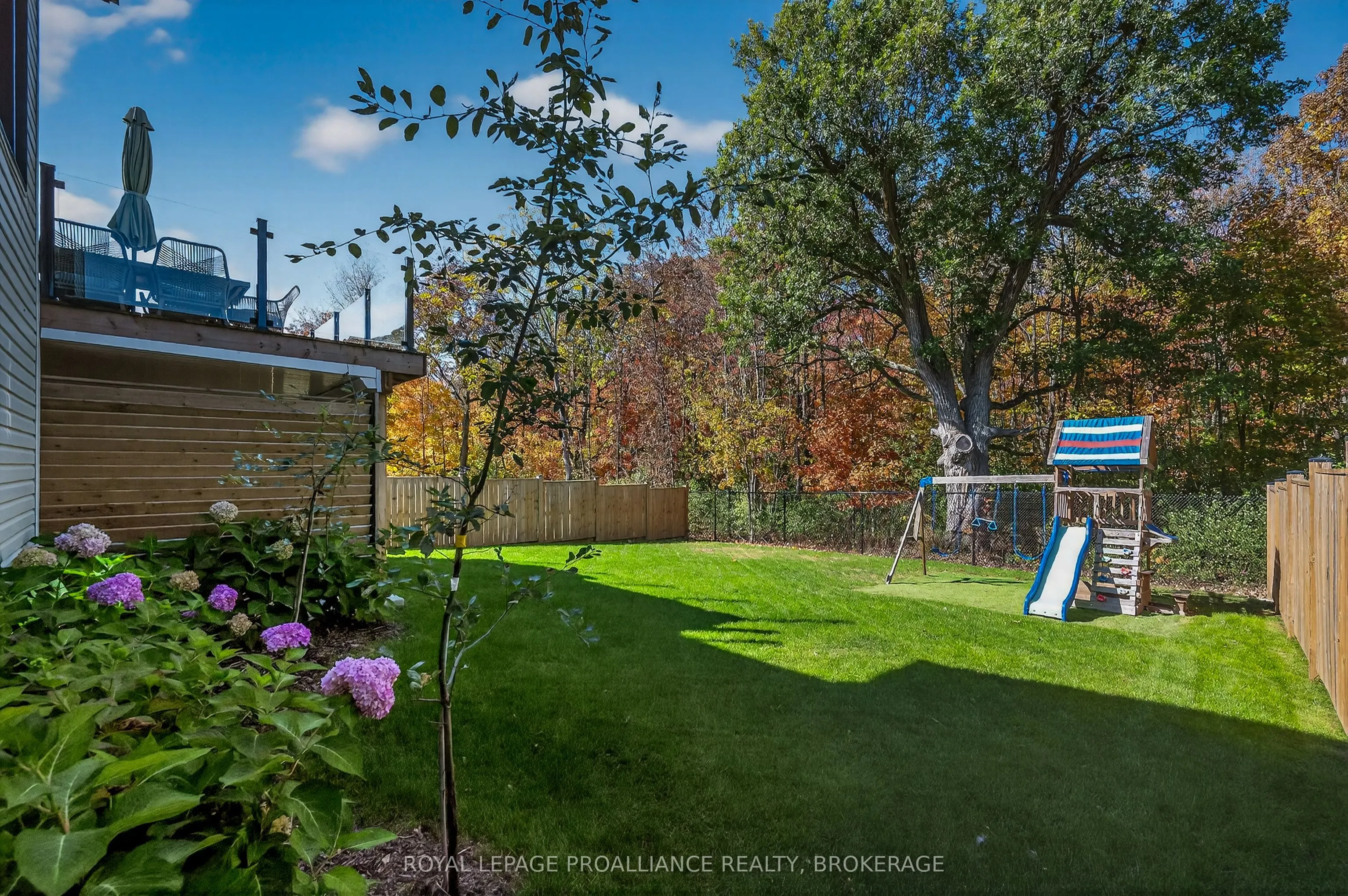756 Riverview Way