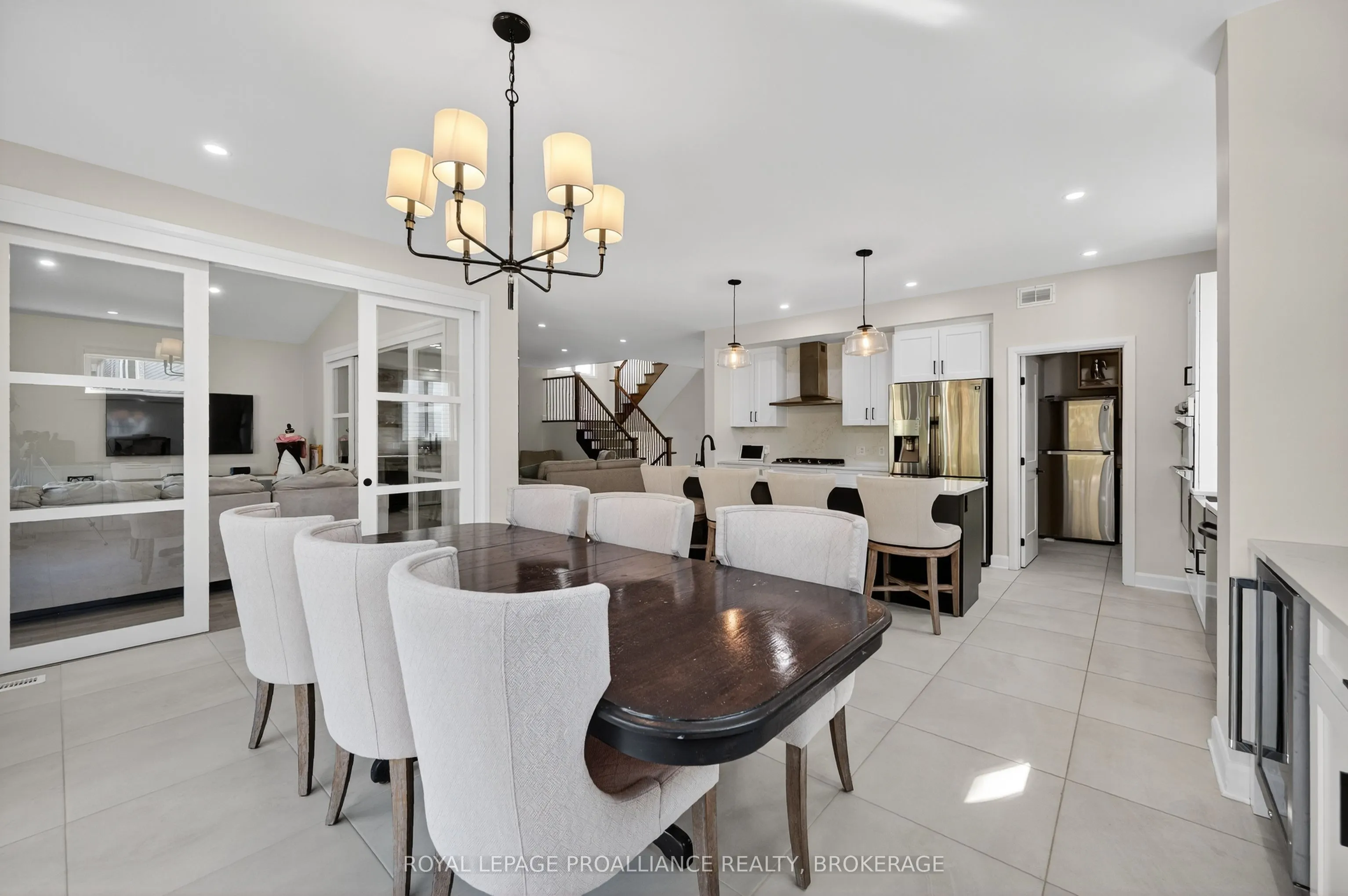 756 Riverview Way