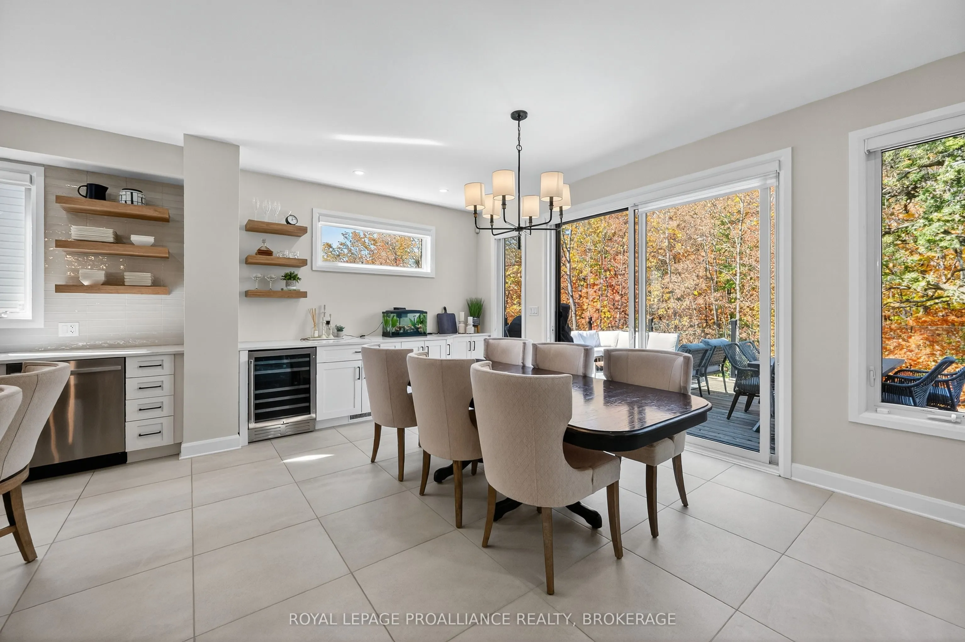 756 Riverview Way