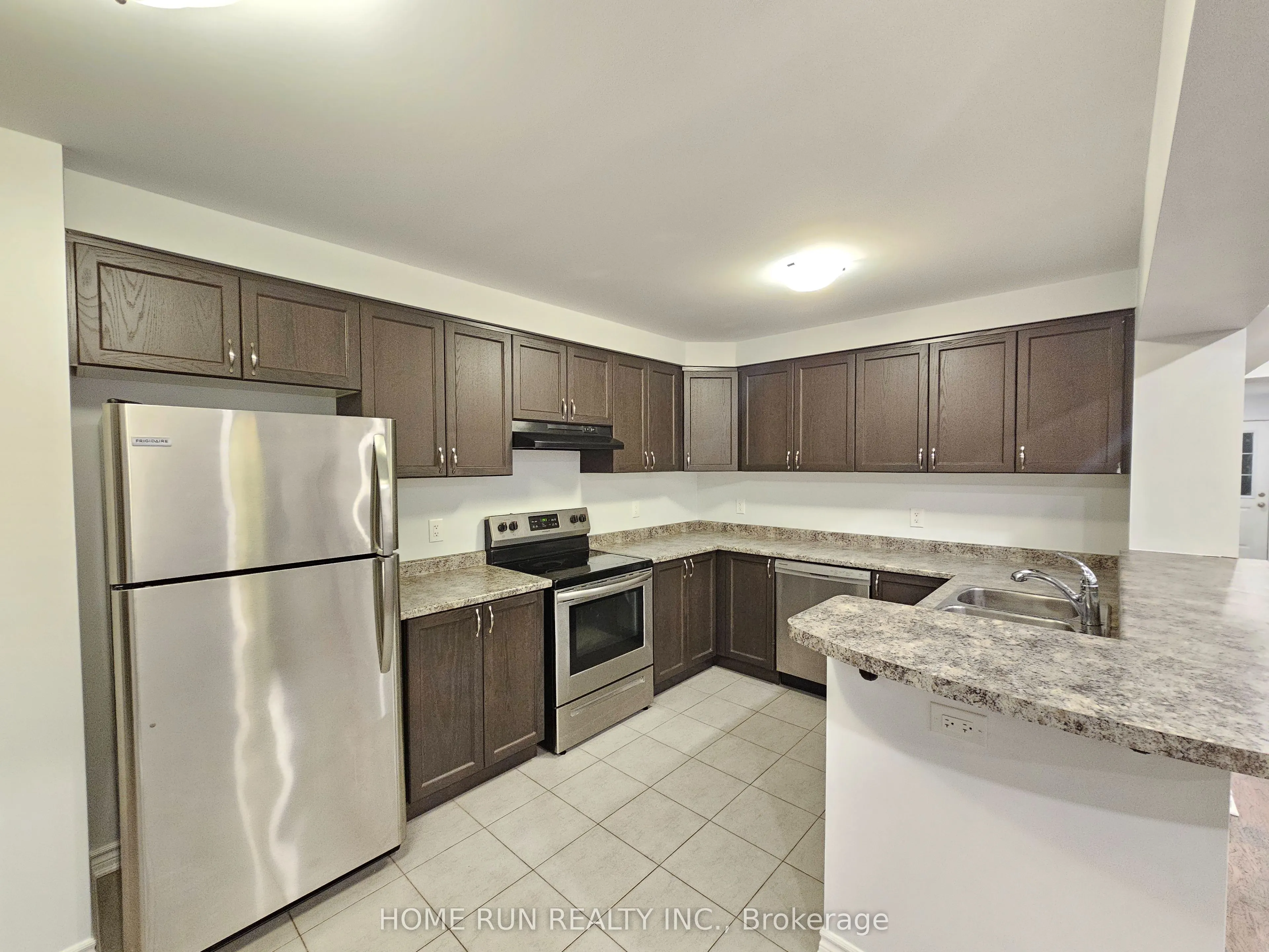 2245 Watercolours Way