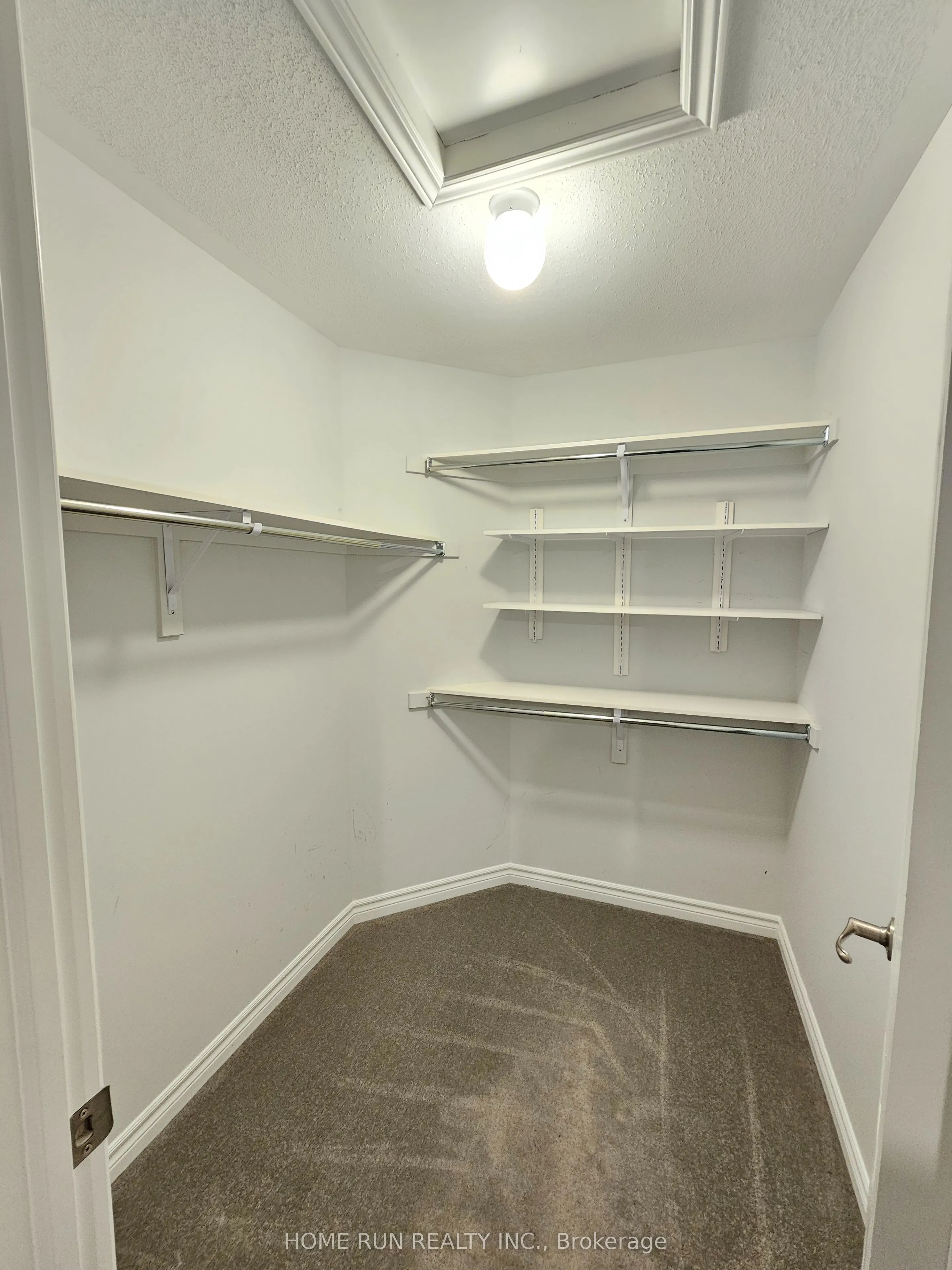 2245 Watercolours Way