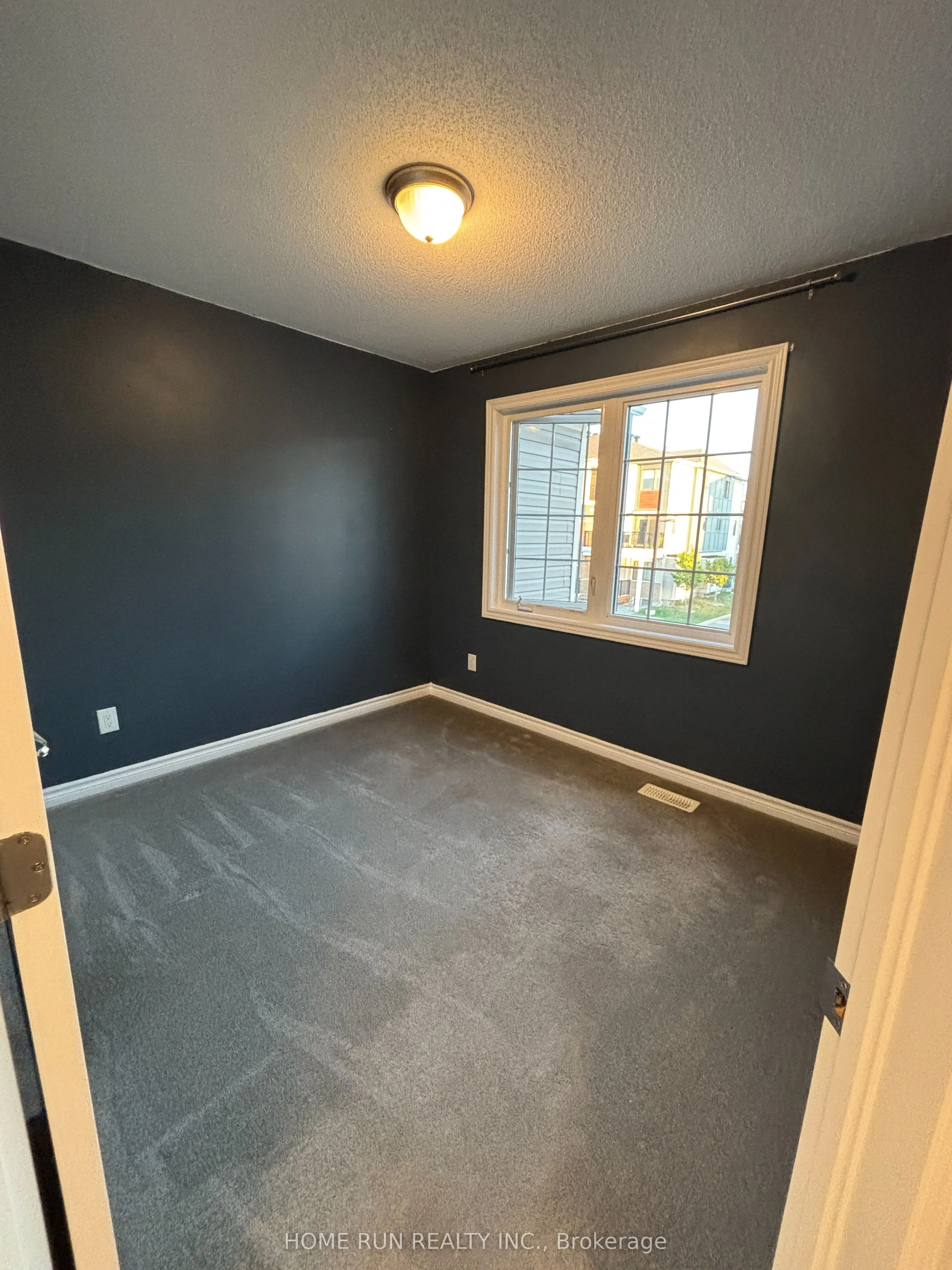 2245 Watercolours Way