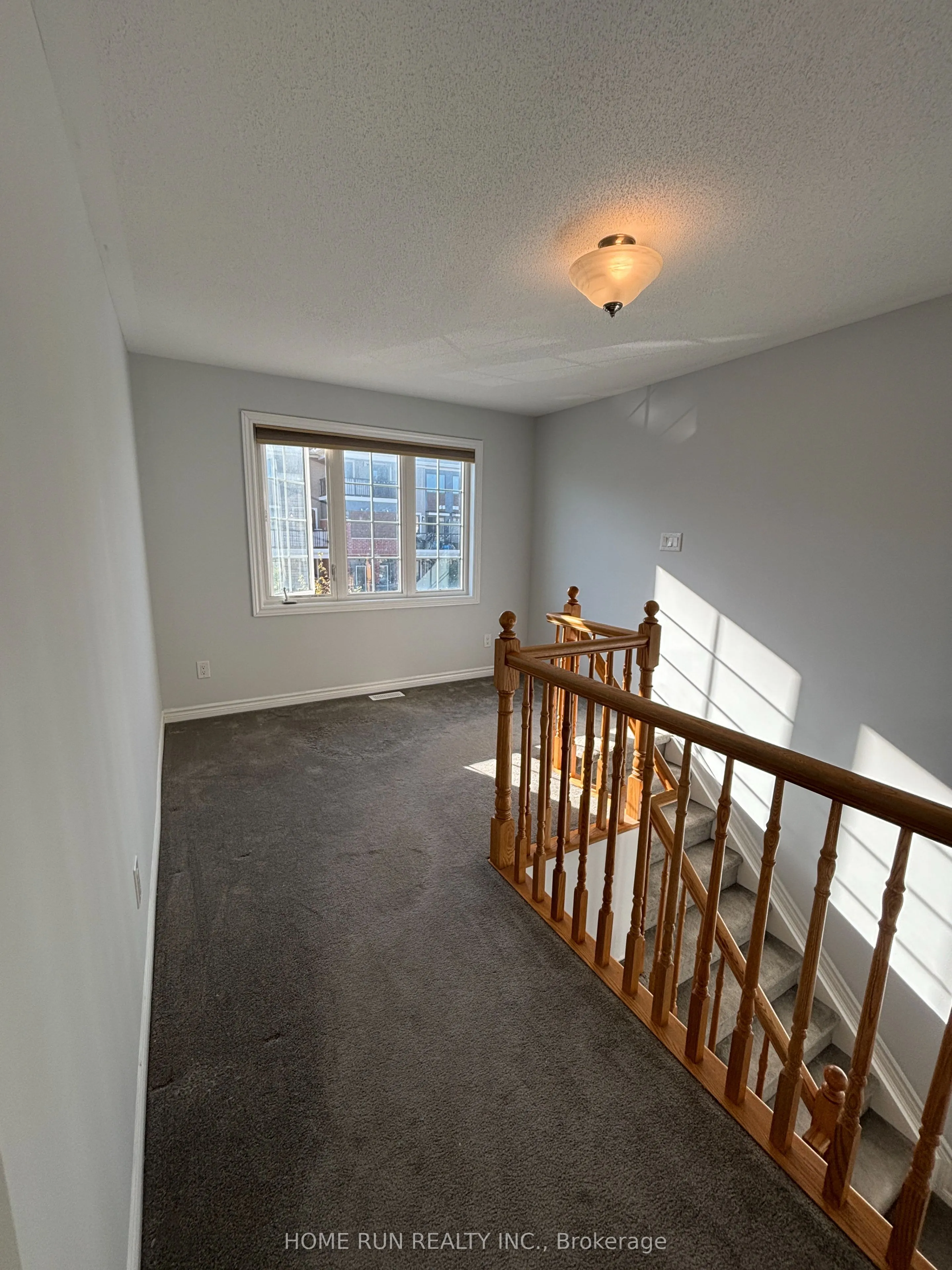 2245 Watercolours Way