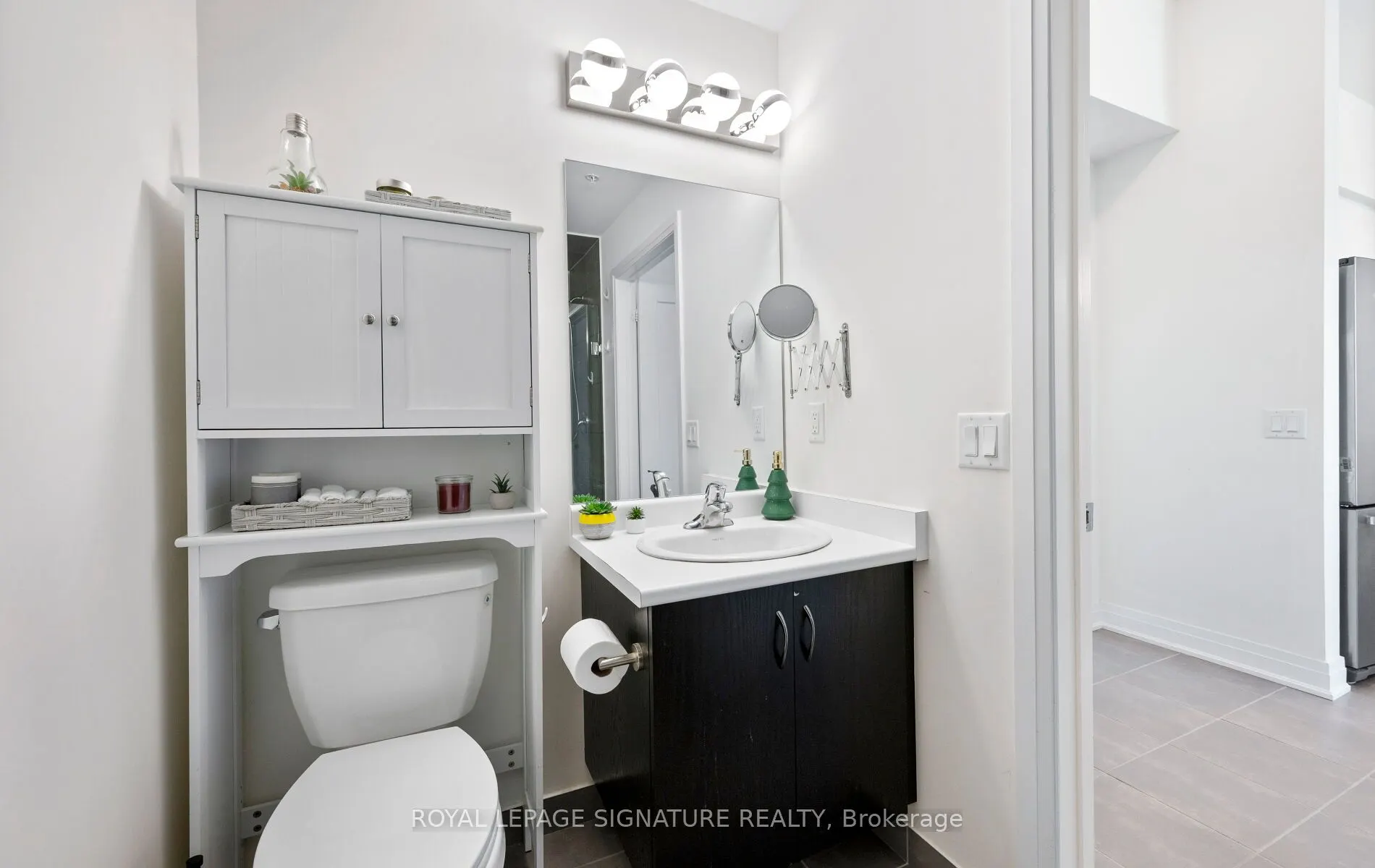 16 Concord Place, #628