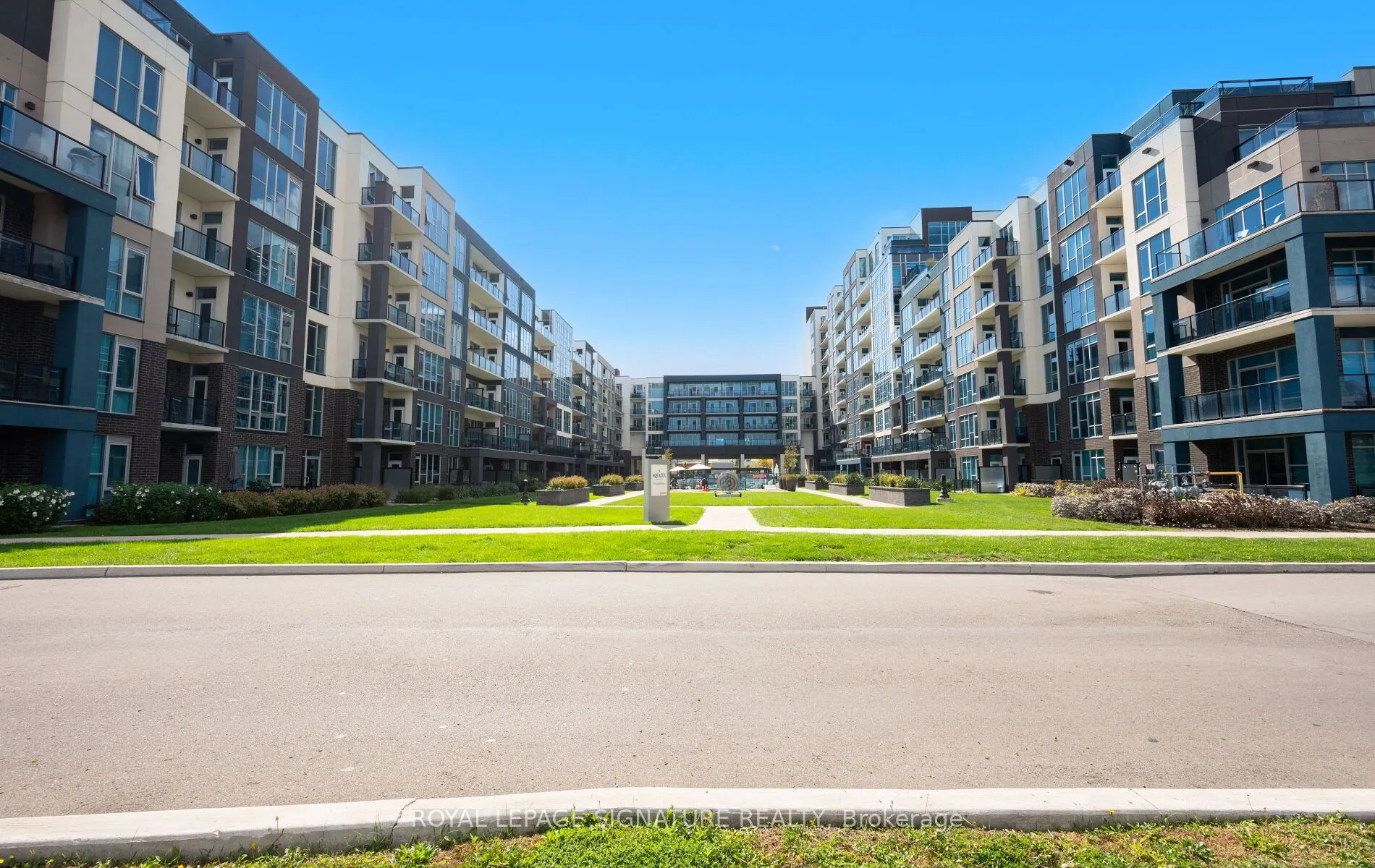 16 Concord Place, #628