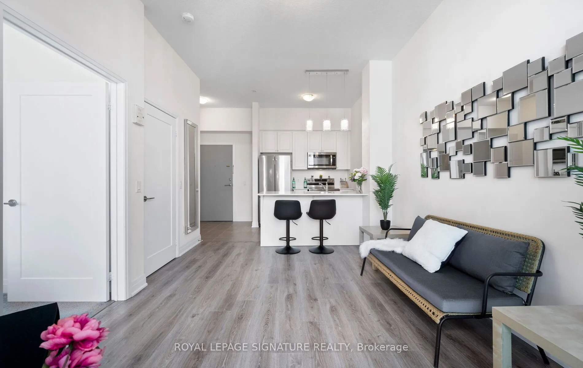 16 Concord Place, #628