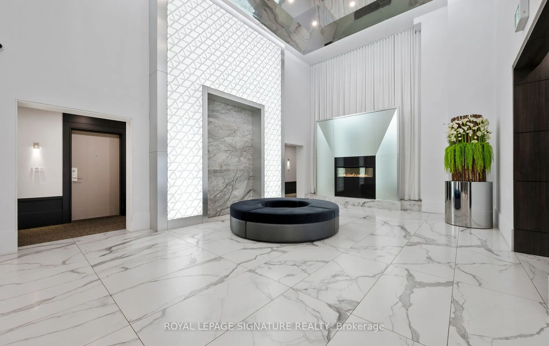 16 Concord Place, #628