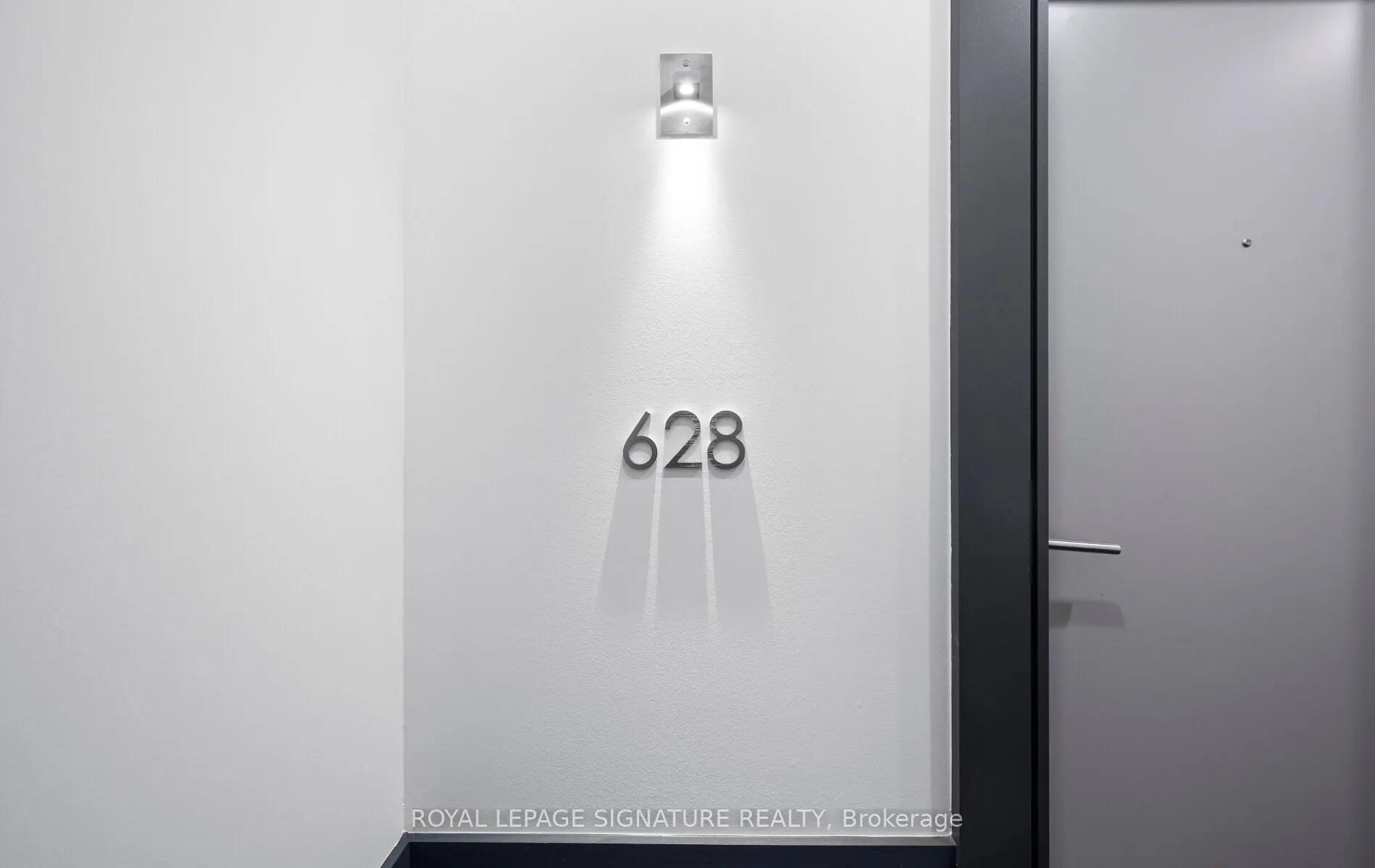 16 Concord Place, #628