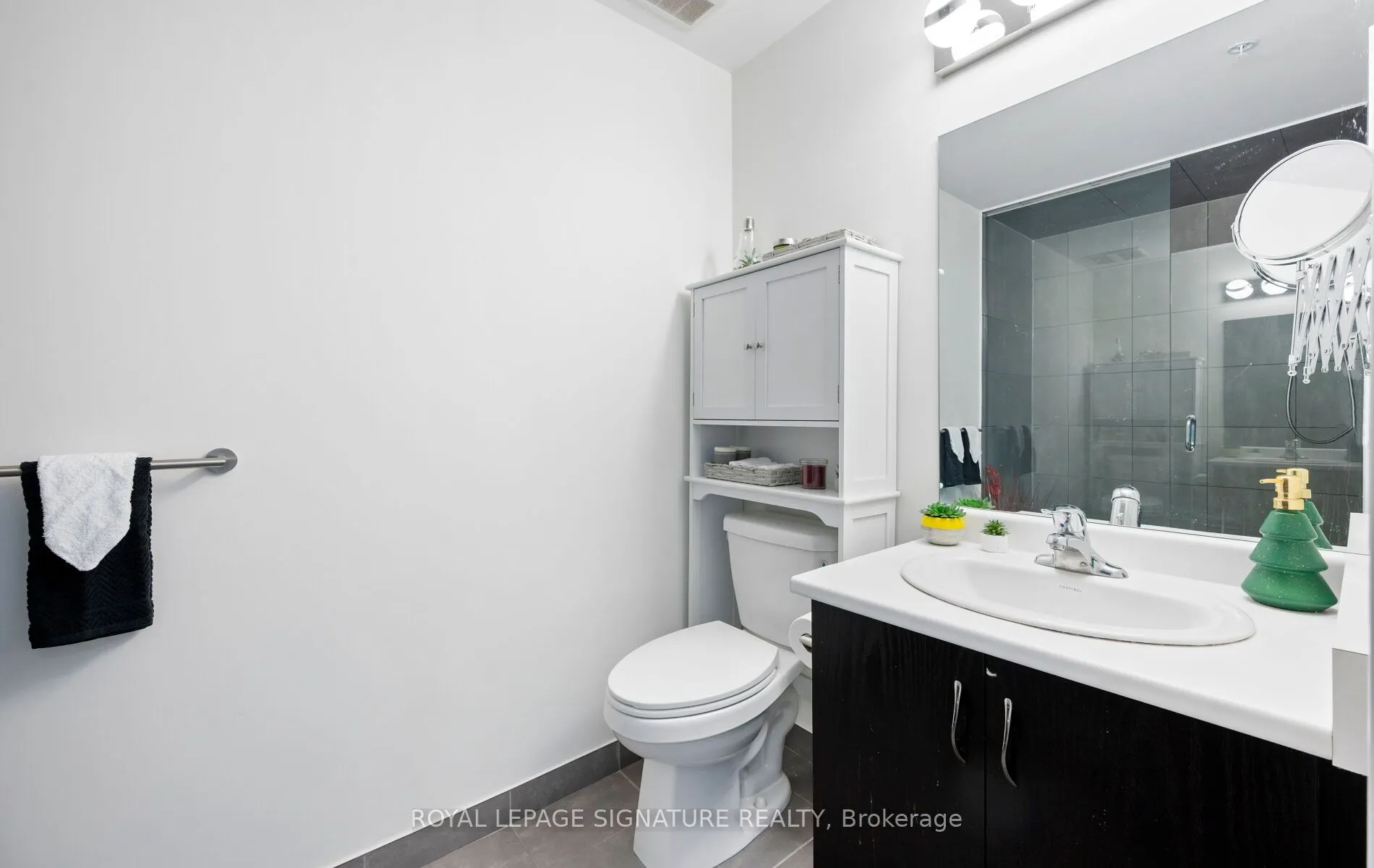 16 Concord Place, #628