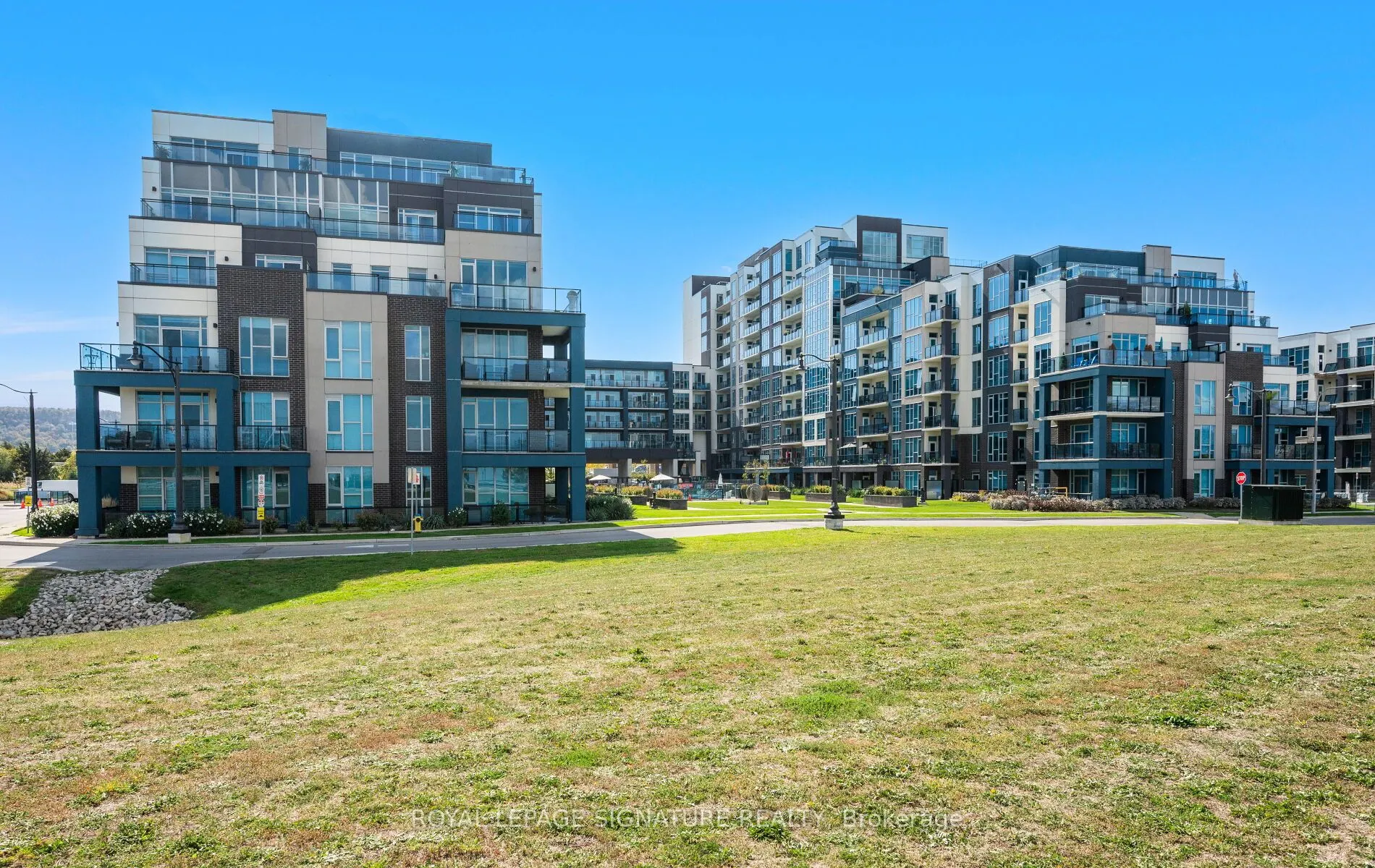 16 Concord Place, #628