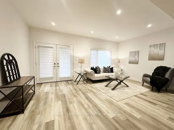 120 Court Drive, #86