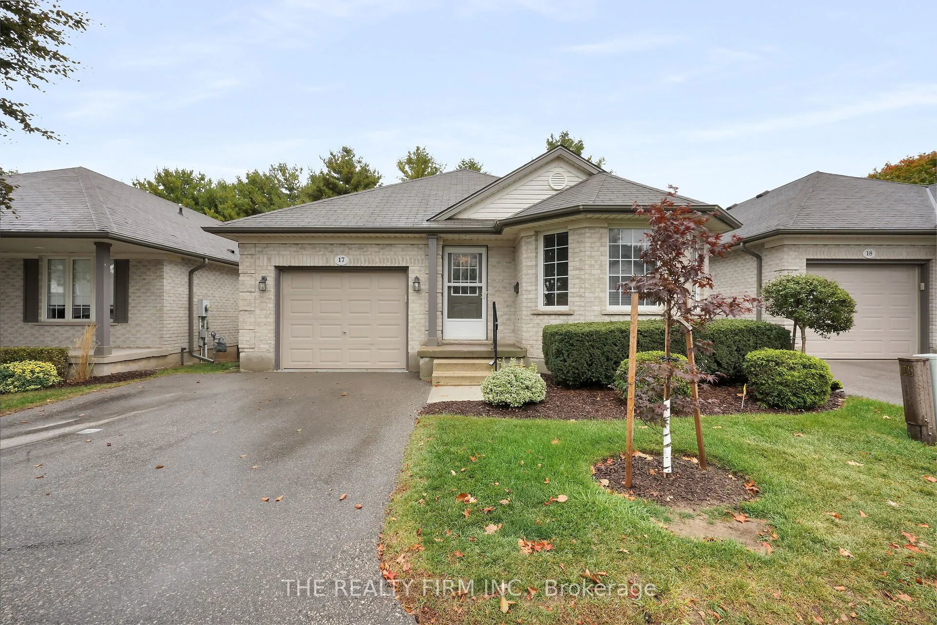 20 Windemere Place, #17