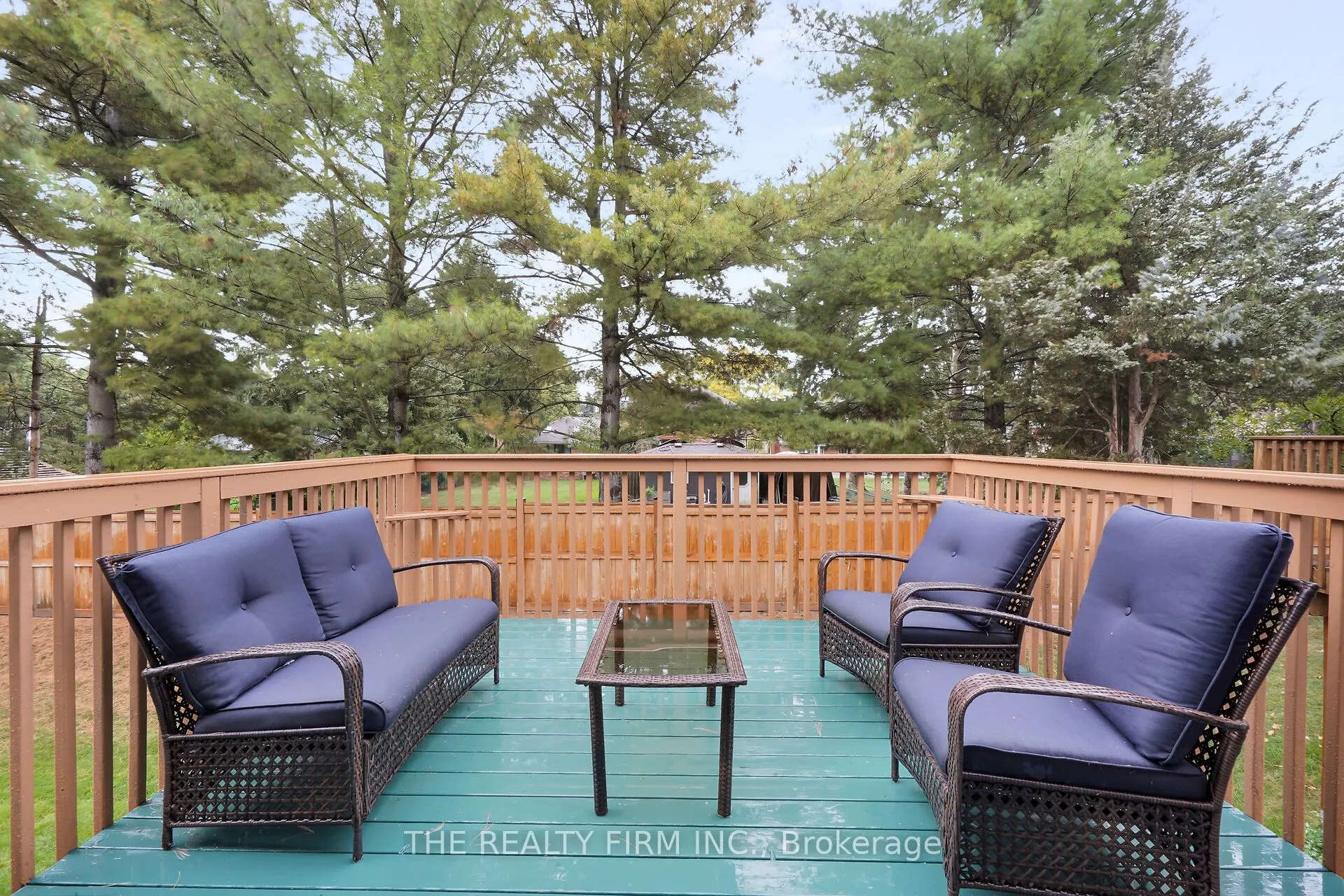 20 Windemere Place, #17