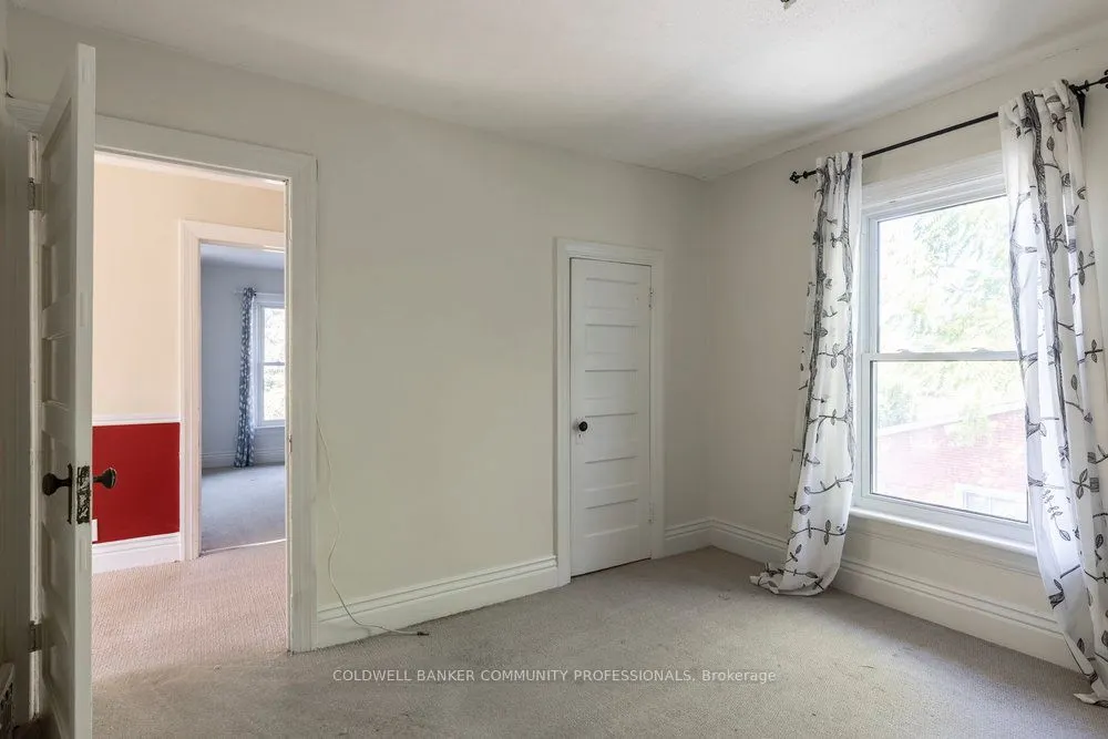 627 Eramosa Road