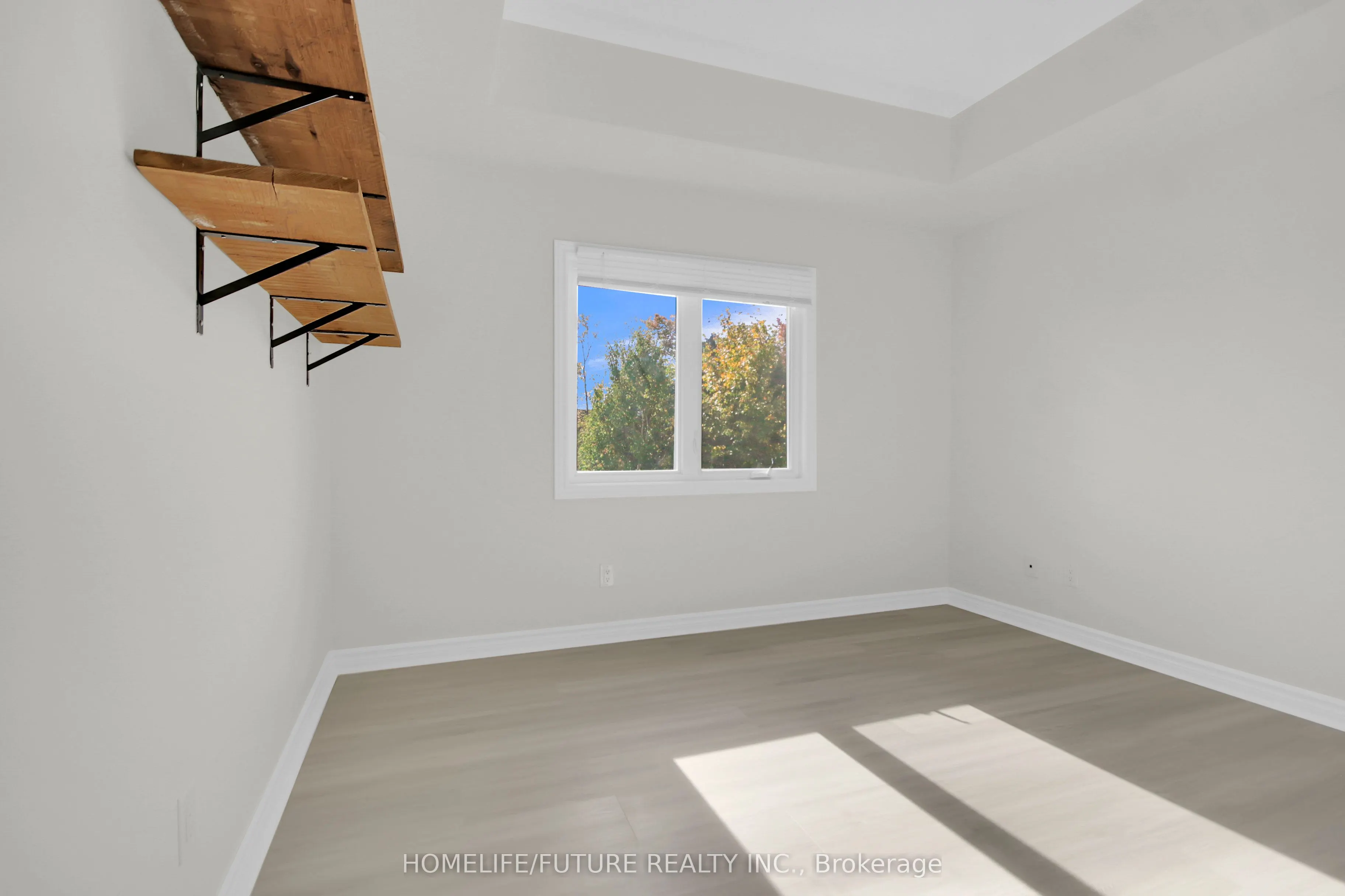 366 Wood Acres Grove, #J
