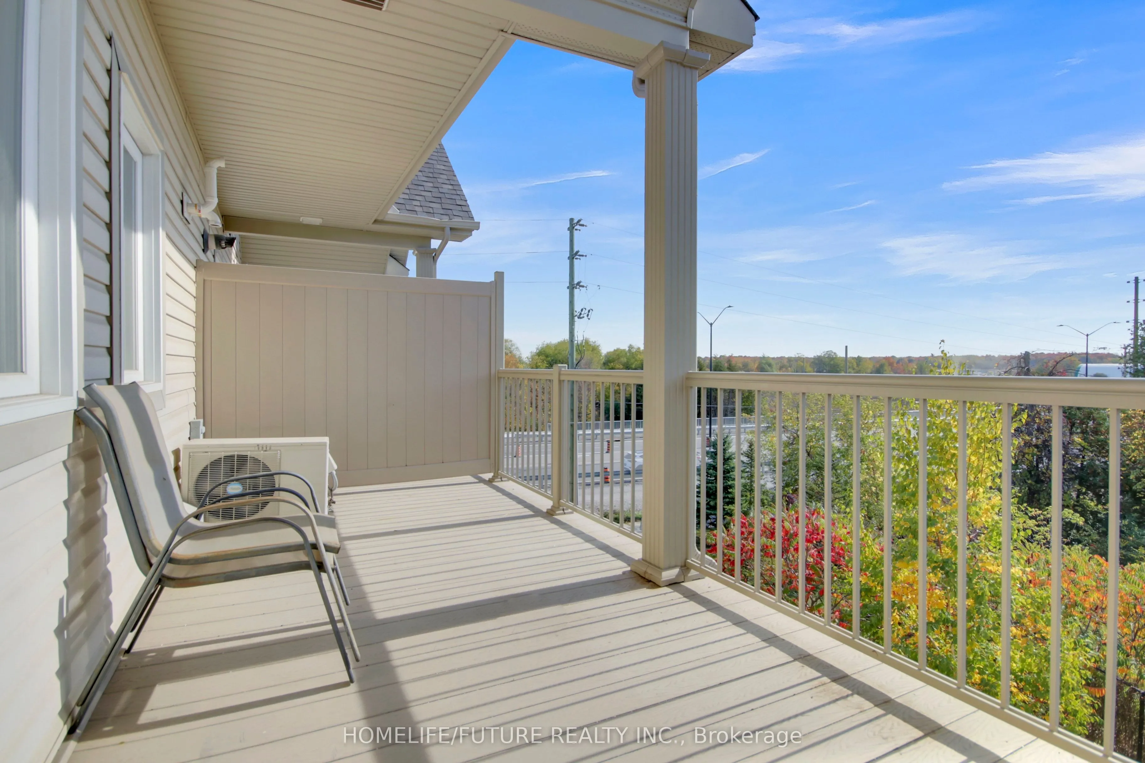 366 Wood Acres Grove, #J