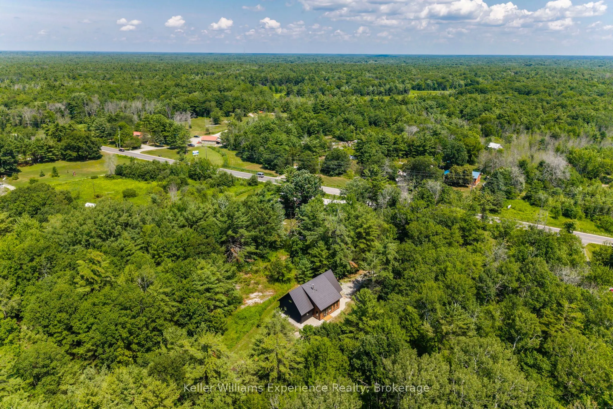 753 Honey Harbour Road