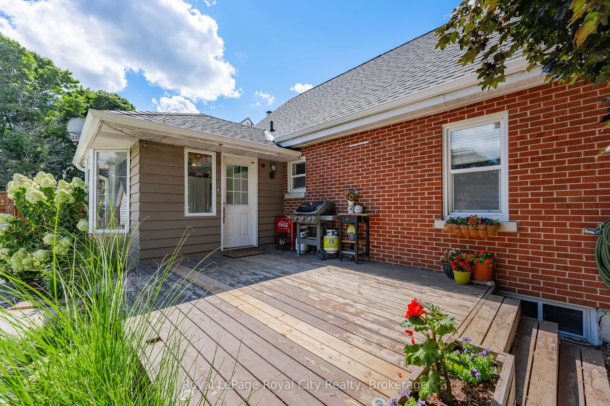 15 Dudhope Avenue