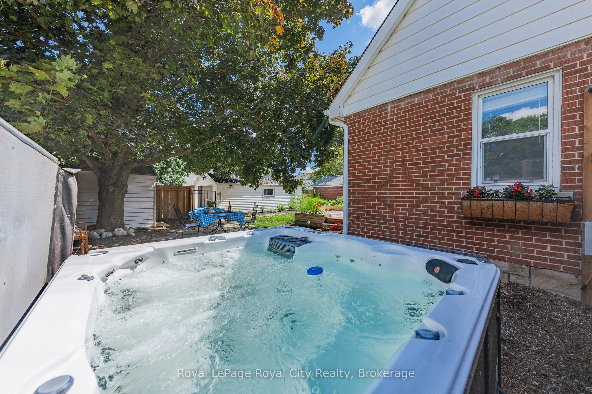 15 Dudhope Avenue