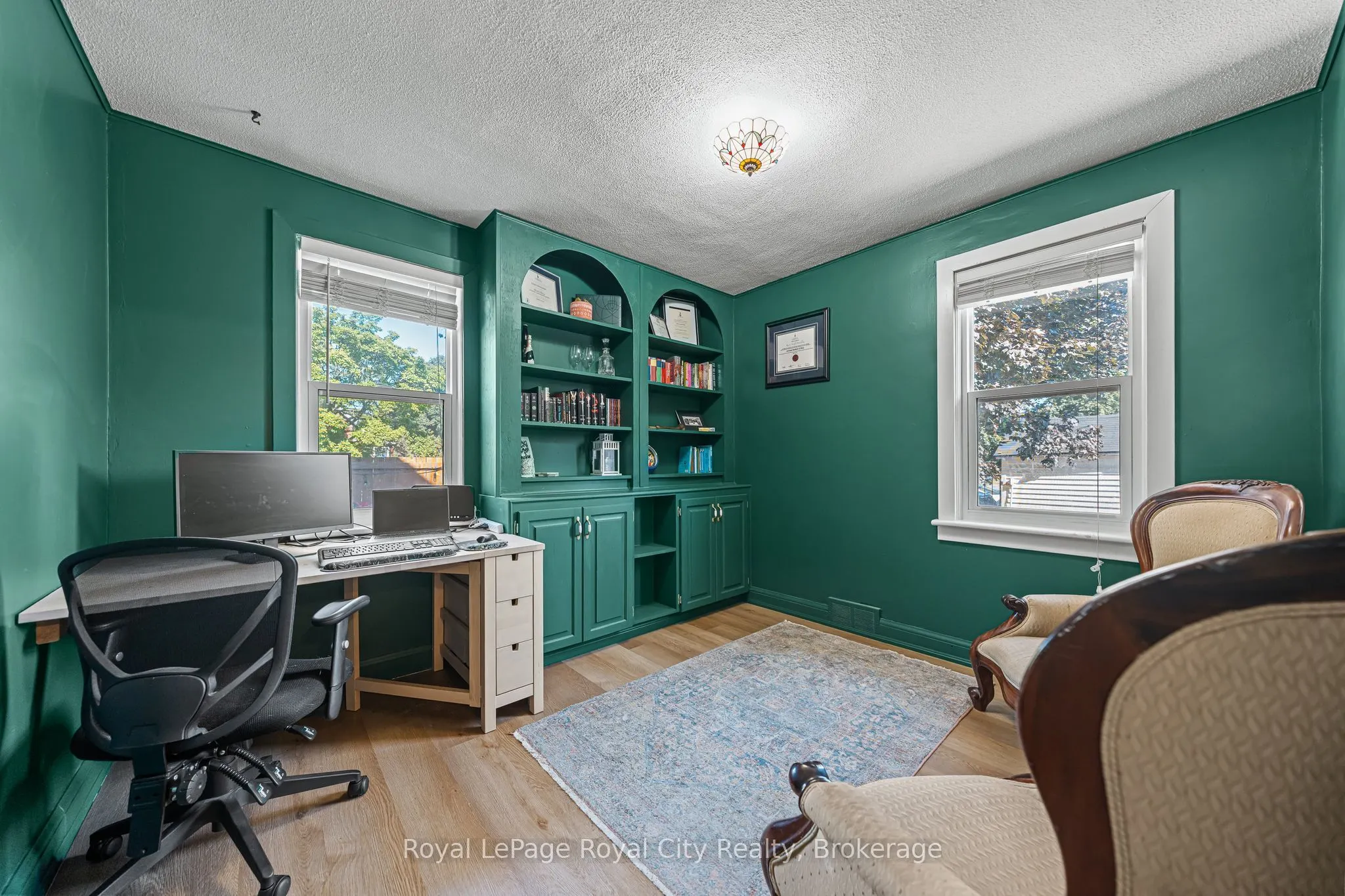15 Dudhope Avenue