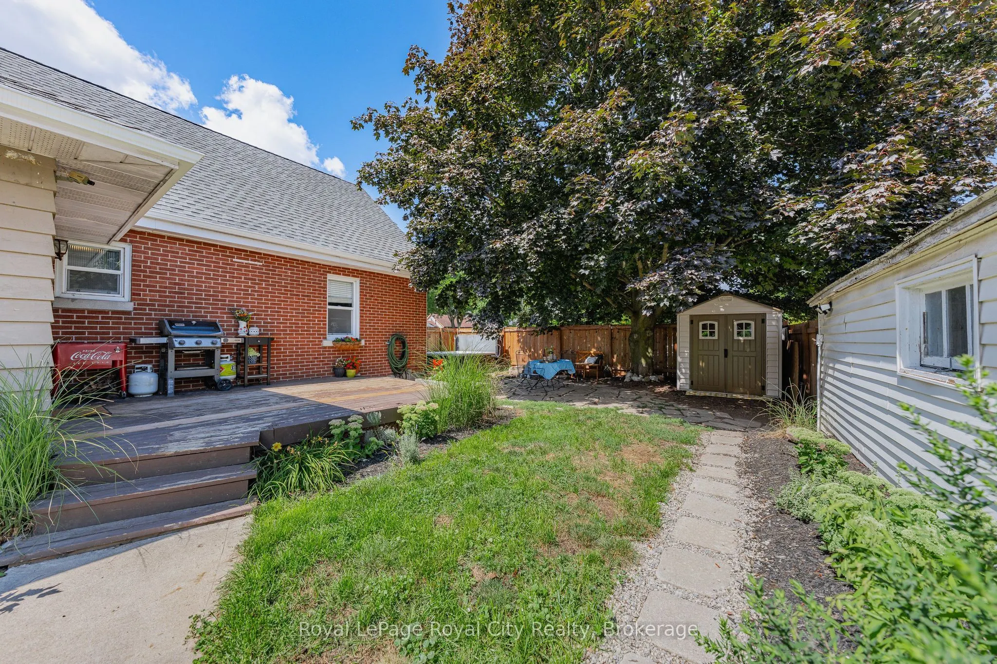 15 Dudhope Avenue