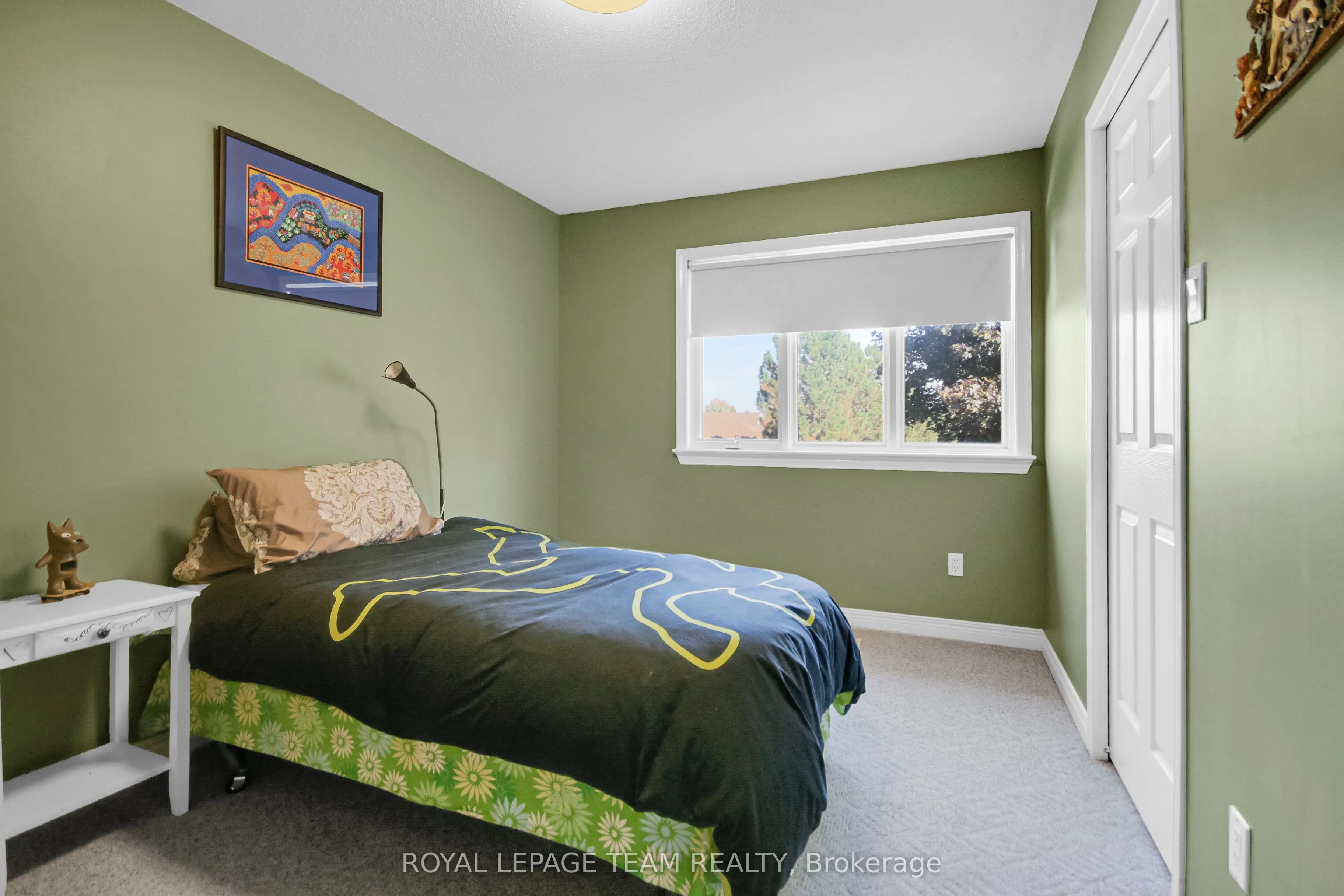 63 Newborough Crescent