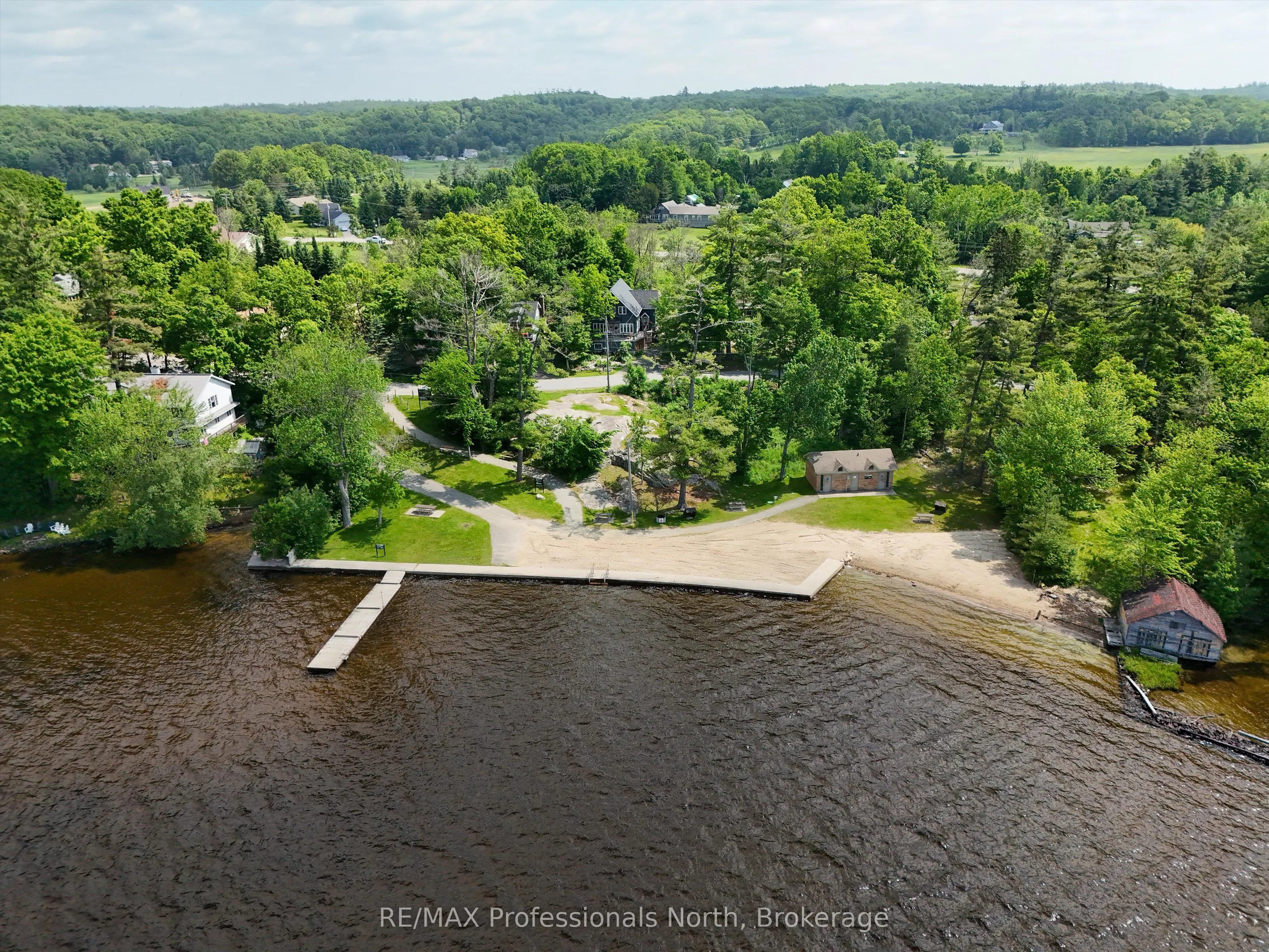 1287 Golden Beach Road