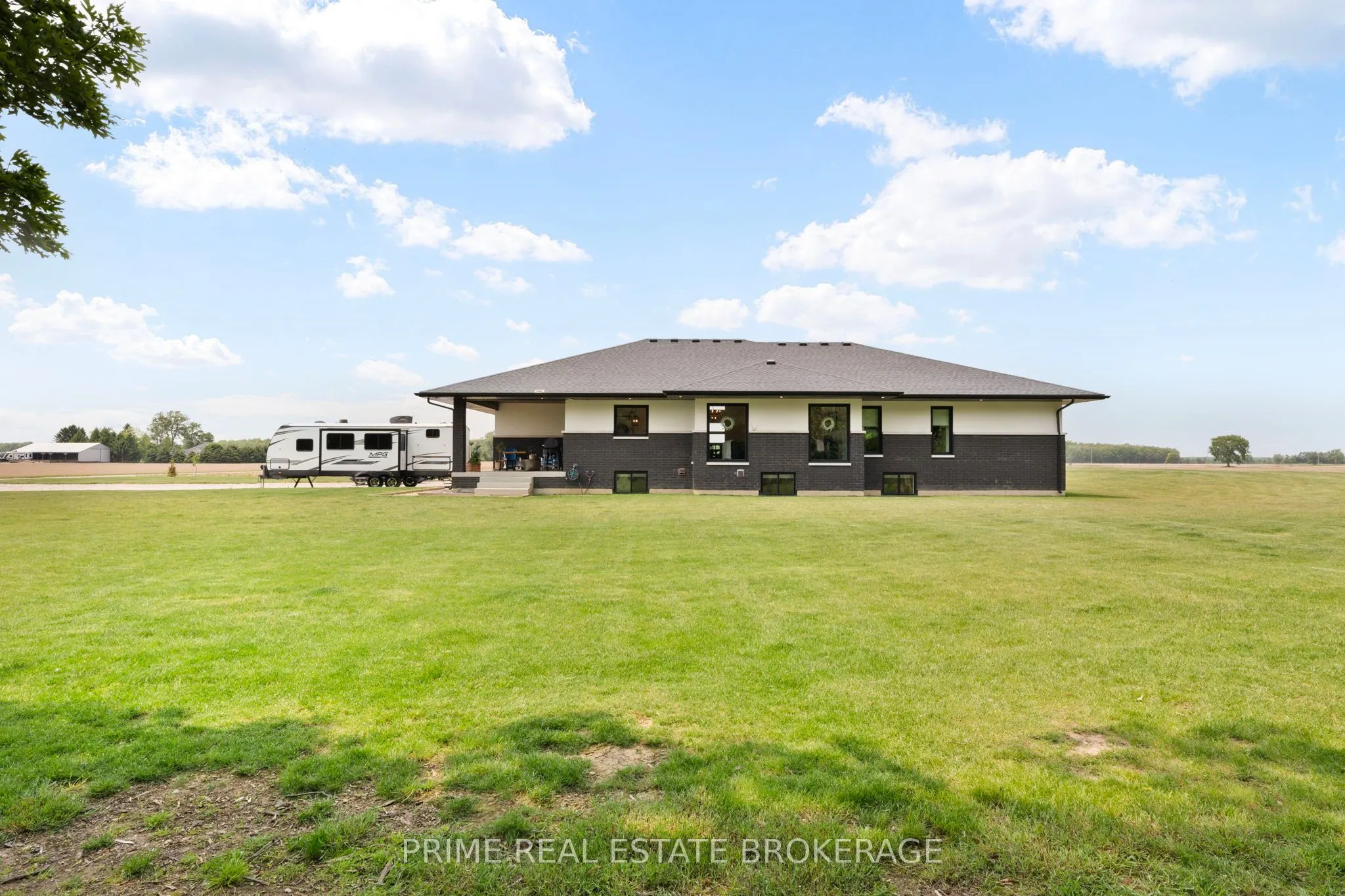 818 Oil Heritage Road