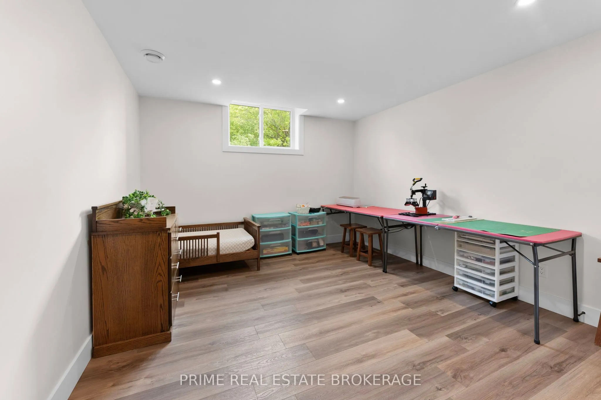 818 Oil Heritage Road