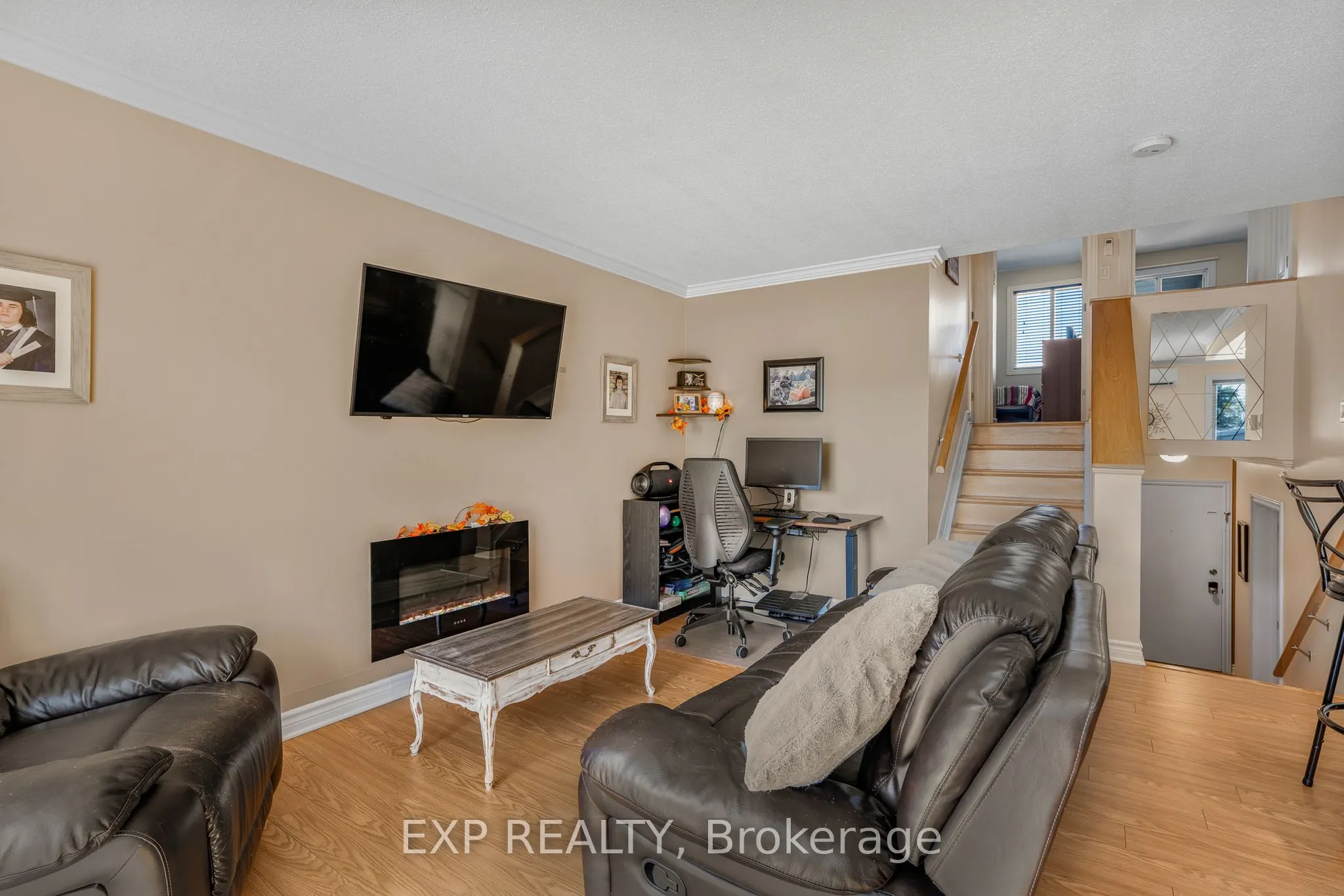 776 St Jean Street, #8